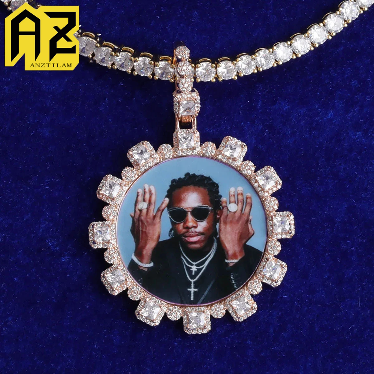 Anztilam индивидуальное фото снаряжение Iced Out кулон ожерелья для мужчин женщин большой бриллиант блестящий циркон хип-хоп ювелирные изделия Бесплатная доставка
Anztilam индивидуальное фото снаряжение Iced Out кулон ожерелья для мужчин женщин большой бриллиант блестящий циркон хип-хоп ювелирные изделия Бесплатная доставка