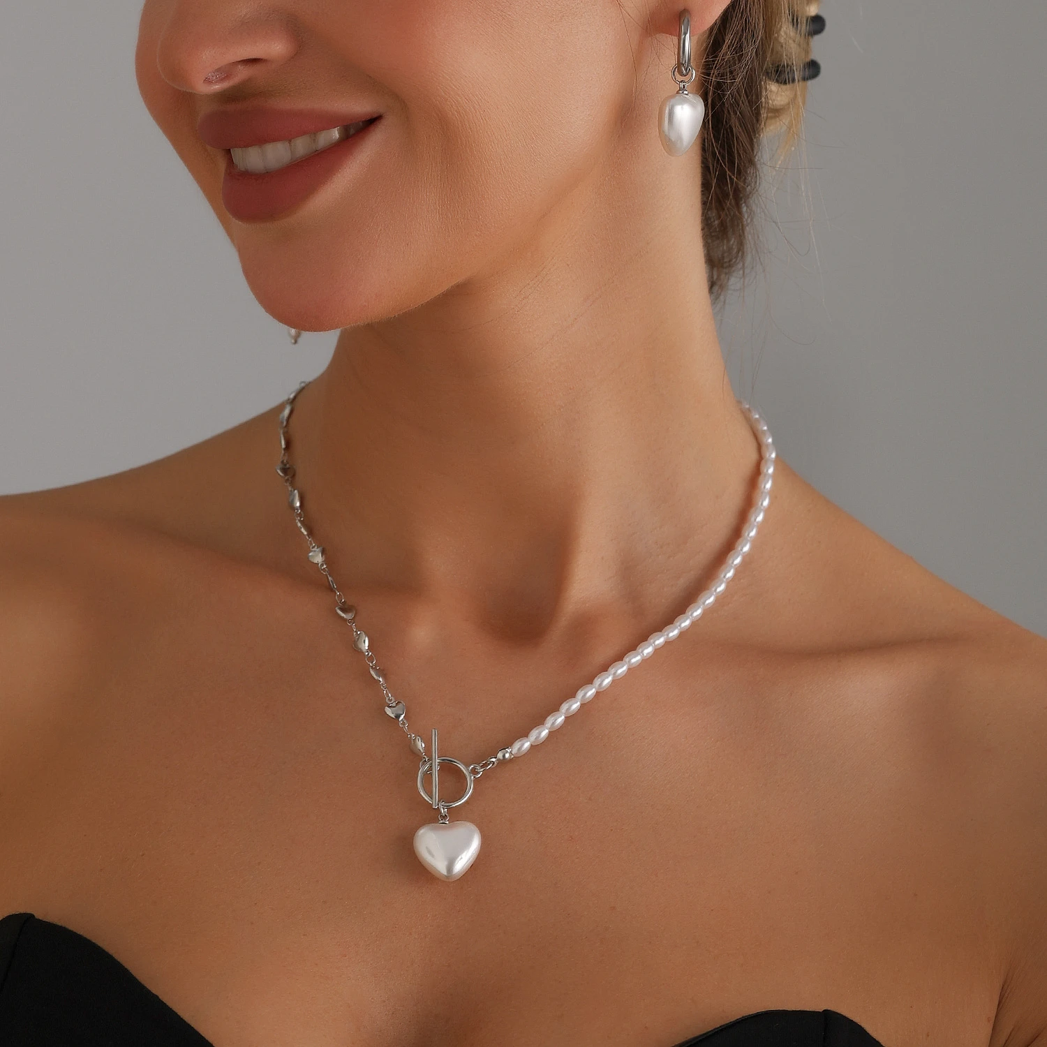 WAKA Y2K Pearl Heart Jewelry Set for Women Asymmetric Drop Earrings & Layered Necklace Elegant Party Statement Accessories Gift
WAKA Y2K Pearl Heart Jewelry Set for Women Asymmetric Drop Earrings & Layered Necklace Elegant Party Statement Accessories Gift