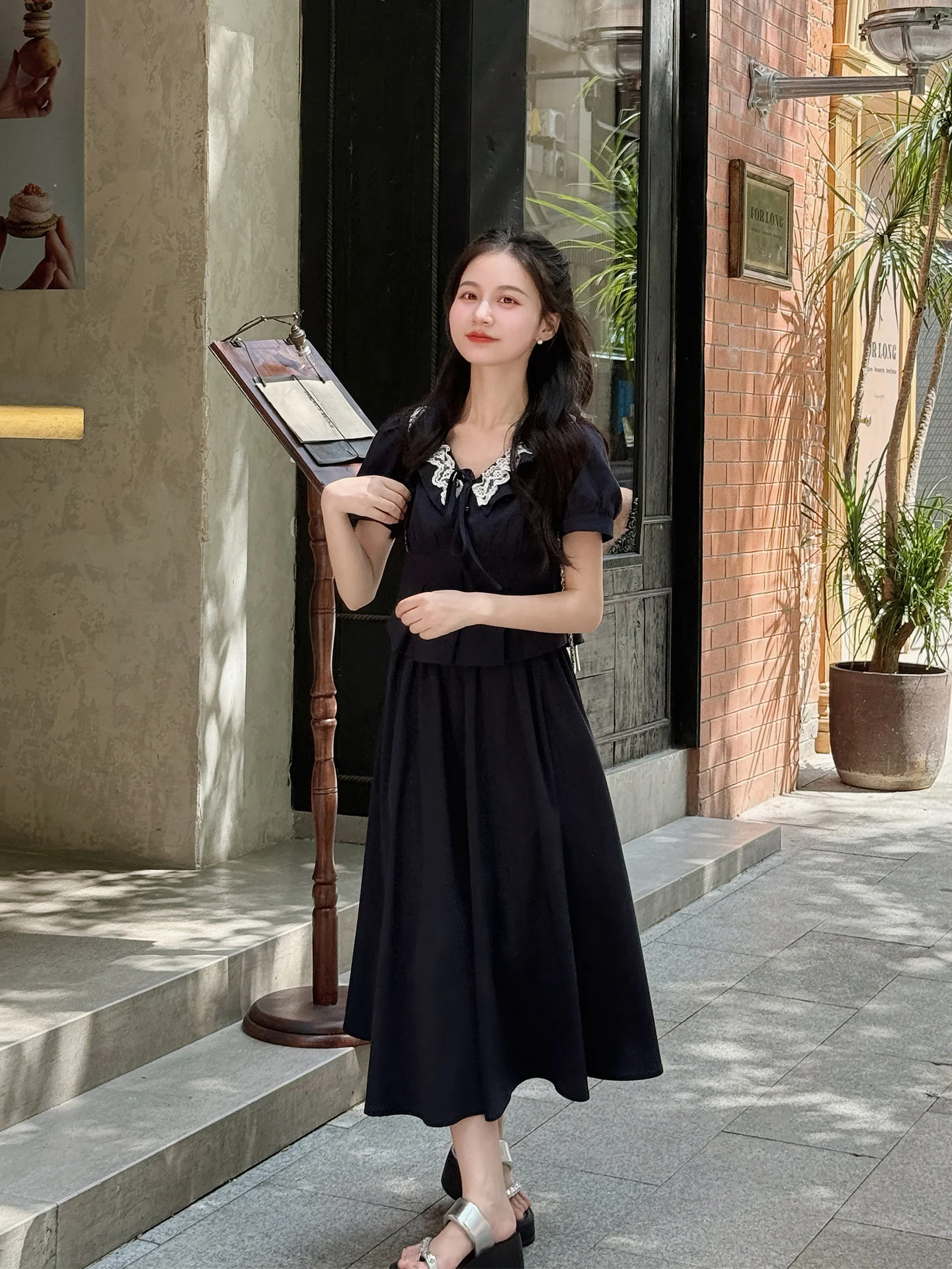 Mouran SmallNA Sweet Lace Trim Hidden Blue Top And Skirt Set Women's Faionable Versatile f-length Skirt Ensemble
Mouran SmallNA Sweet Lace Trim Hidden Blue Top And Skirt Set Women's Faionable Versatile f-length Skirt Ensemble