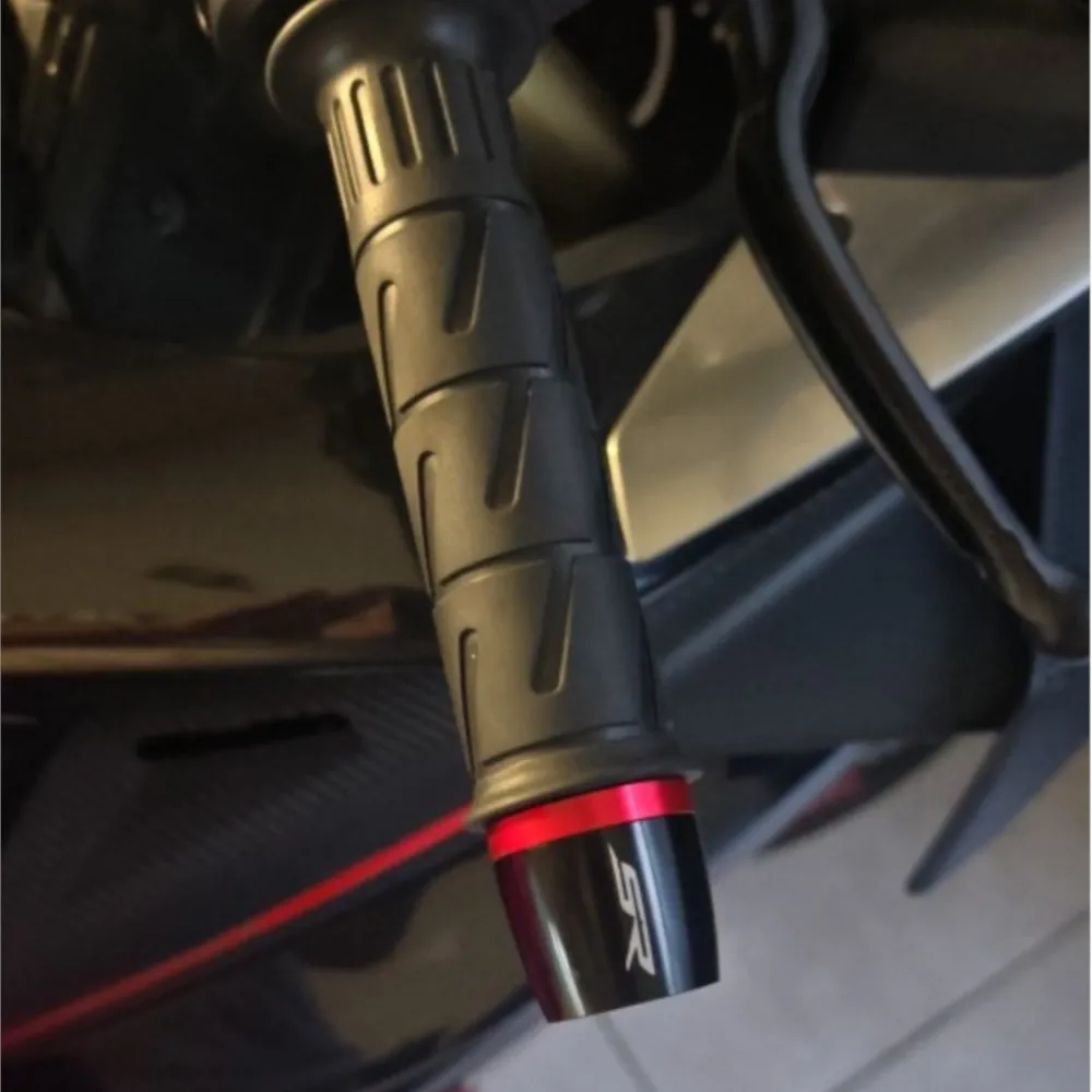 For CFMOTO 250SR 300SR 450SR 2018-2020 2021 2022 2023 2024 2025 2026 250 300 450 SR Handlebar Grips Ends Handle Bar Cap End Plug
For CFMOTO 250SR 300SR 450SR 2018-2020 2021 2022 2023 2024 2025 2026 250 300 450 SR Handlebar Grips Ends Handle Bar Cap End Plug