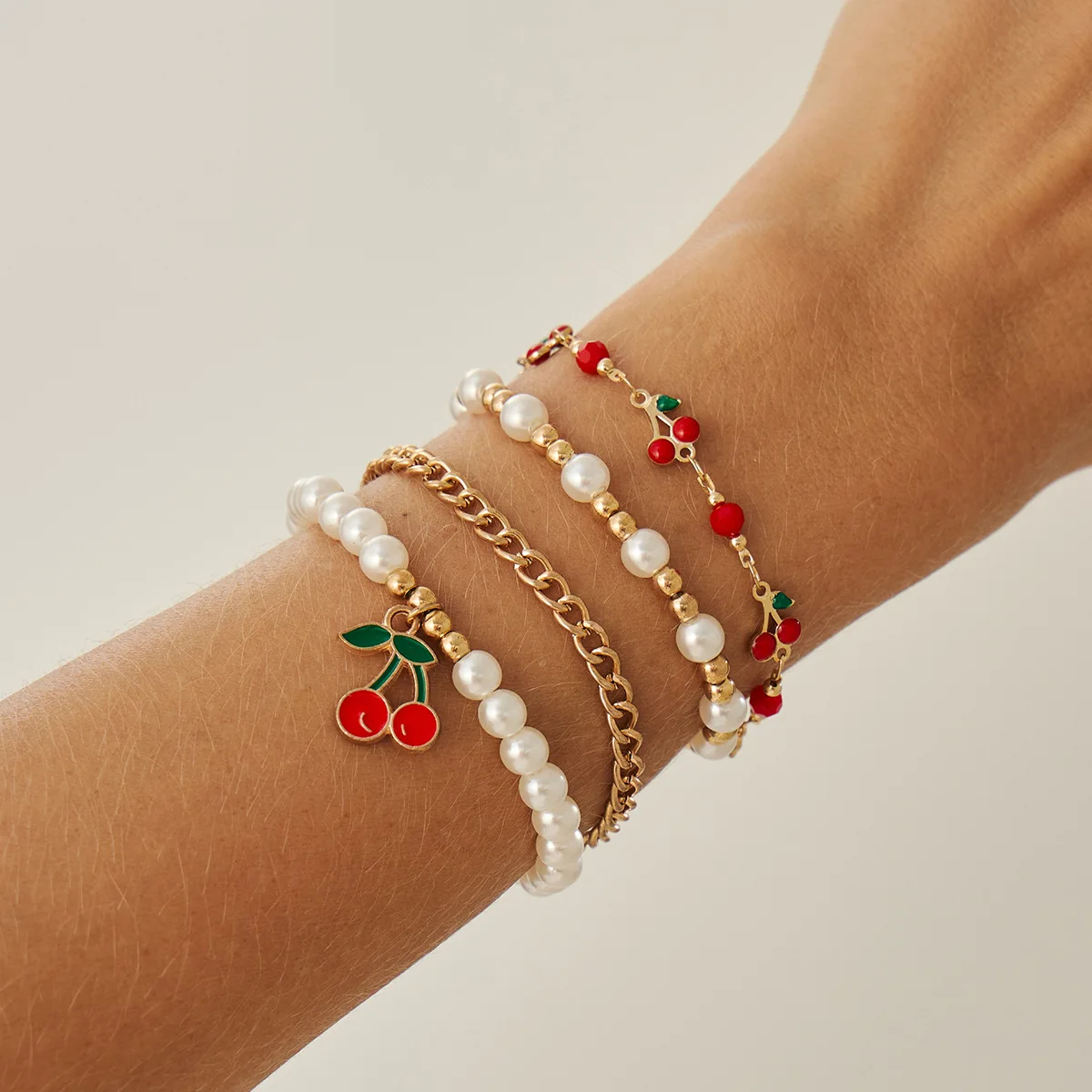 Oil - drip Cherry Fruit Bracelet Set For Women Simple Imitation Pearl Beaded Chain Jewelry Summer Sea Vocation Beach Bracelets
Oil - drip Cherry Fruit Bracelet Set For Women Simple Imitation Pearl Beaded Chain Jewelry Summer Sea Vocation Beach Bracelets