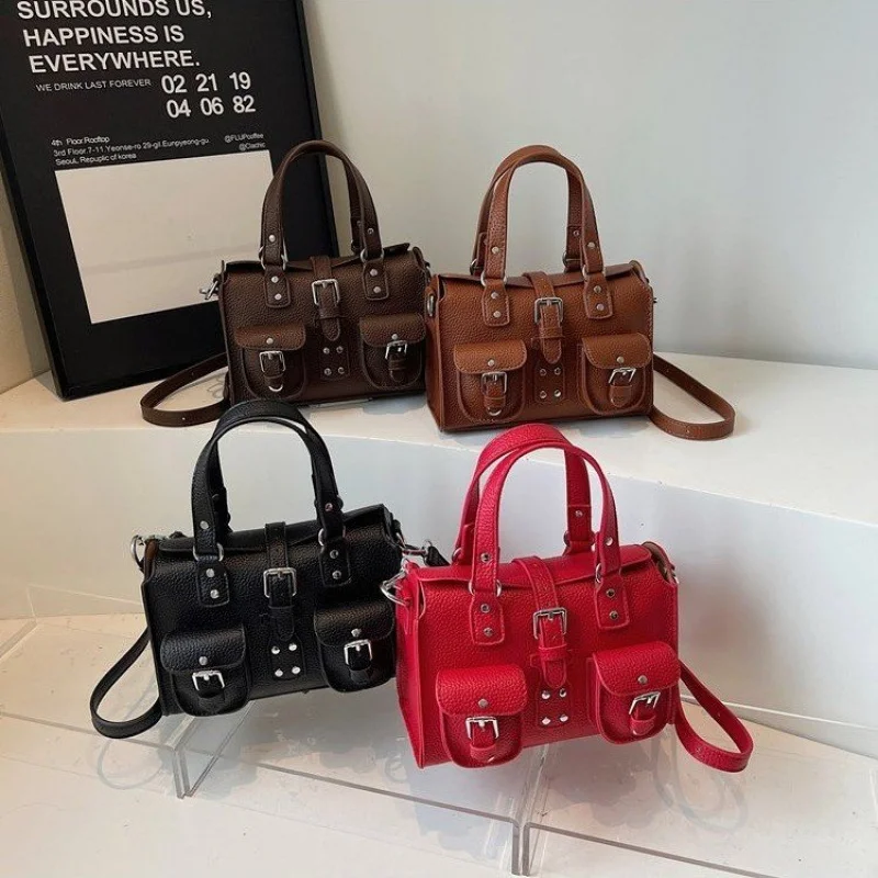 Classic Vintage High End Leather Women Handbag Popular Elegant Ladies Luxury Tote Bag Fashionable Daily Bag
Classic Vintage High End Leather Women Handbag Popular Elegant Ladies Luxury Tote Bag Fashionable Daily Bag