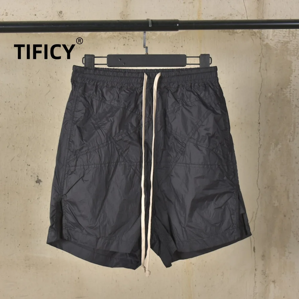 High Street RO style Shorts Men's Personalized Five Pointed Star Patchwork Summer Shorts Dark Split Casual Elastic Waist Pants
High Street RO style Shorts Men's Personalized Five Pointed Star Patchwork Summer Shorts Dark Split Casual Elastic Waist Pants