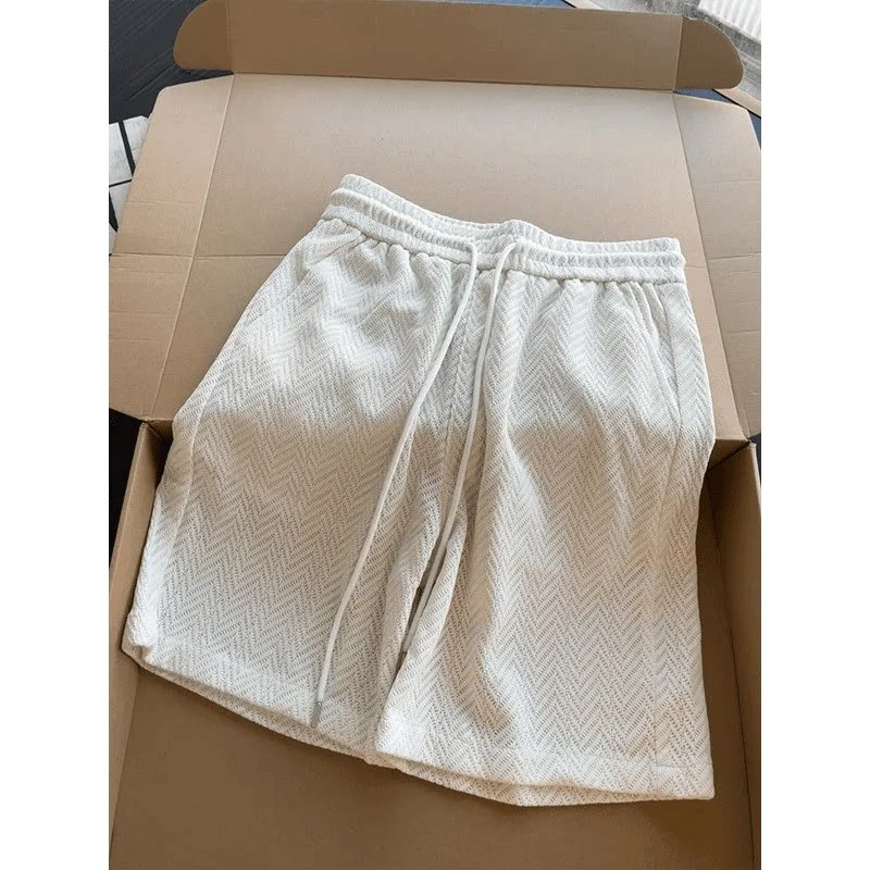 Shorts Men's Stripes Embossed White Bottoms Drawstring Breathable Five-Quarter American Trendy Classic Color Shorts Sweatpants
Shorts Men's Stripes Embossed White Bottoms Drawstring Breathable Five-Quarter American Trendy Classic Color Shorts Sweatpants