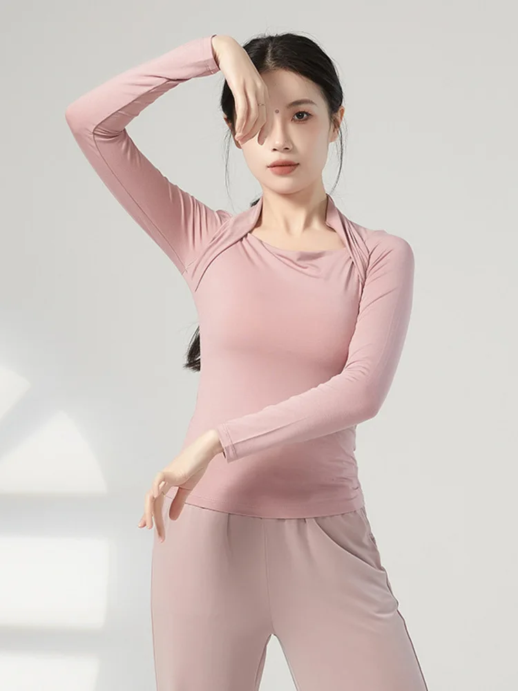 Women Long Sleeve Square Neck Dance Top Slim Fit Performance Shirt Solid Color Classical Dancewear for Practice and Stage
Women Long Sleeve Square Neck Dance Top Slim Fit Performance Shirt Solid Color Classical Dancewear for Practice and Stage