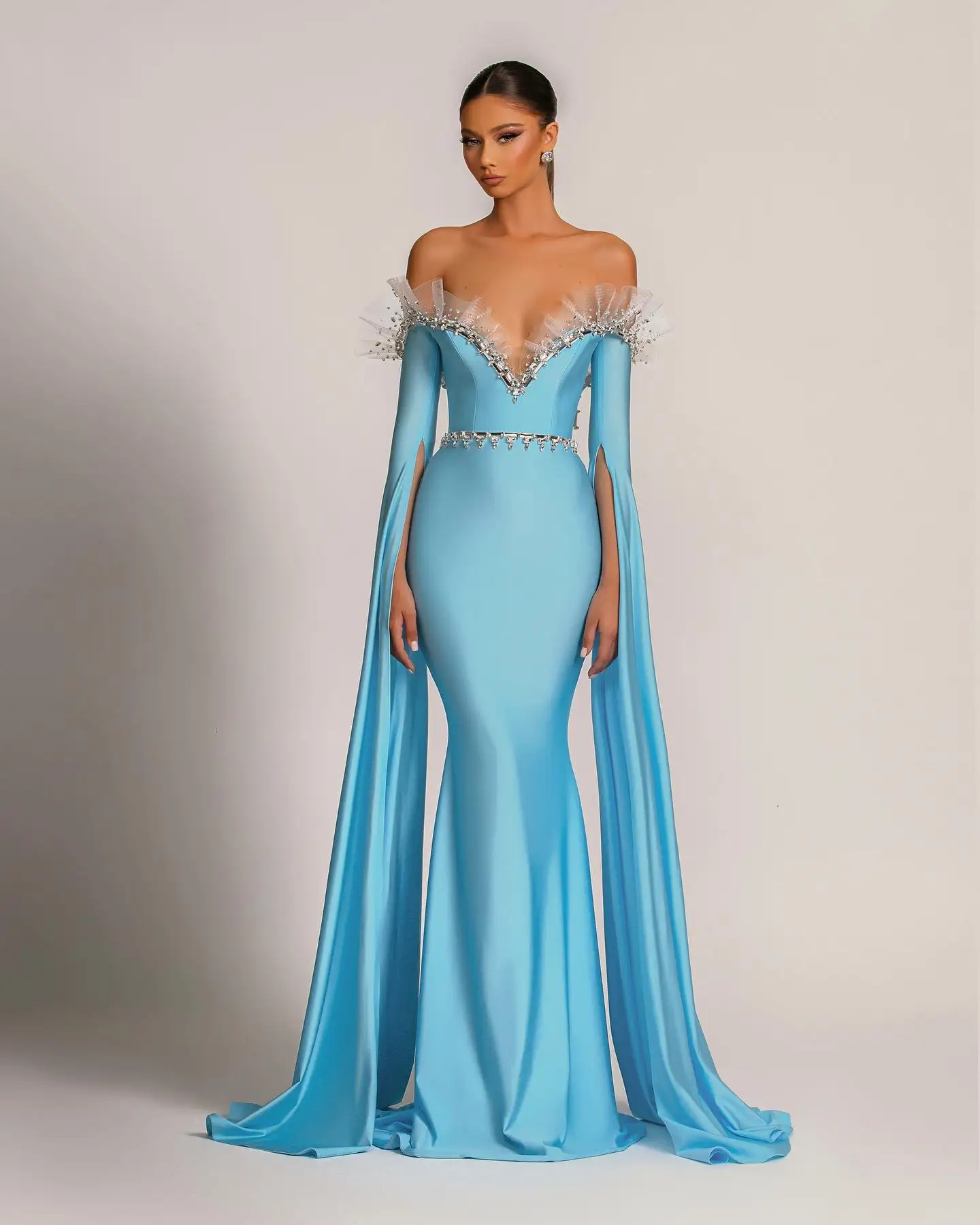 Customized Delicate Satin Mermaid Off the Shoulder Crystal Evening Dresses Strapless Half Sleeves Panel Train Prom Dress
Customized Delicate Satin Mermaid Off the Shoulder Crystal Evening Dresses Strapless Half Sleeves Panel Train Prom Dress