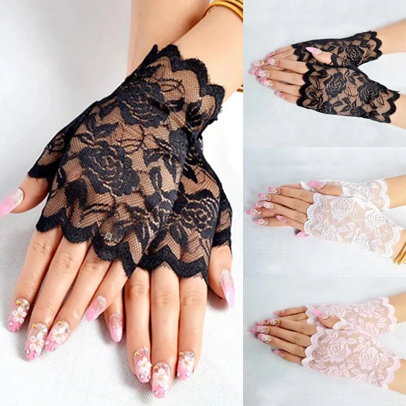 Women Short Lace Hollow Out Fingerless Gloves Sun Protection Sleeves Mesh Thin Cycling Sexy Mittens Half Finger Glove Party Wear
Women Short Lace Hollow Out Fingerless Gloves Sun Protection Sleeves Mesh Thin Cycling Sexy Mittens Half Finger Glove Party Wear