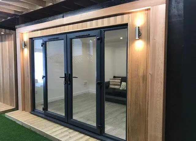 Most Popular Exterior Casement Door Anti-Theft Aluminum Security Front Doors Double Swing French Door for Shop Mall Houses
Most Popular Exterior Casement Door Anti-Theft Aluminum Security Front Doors Double Swing French Door for Shop Mall Houses