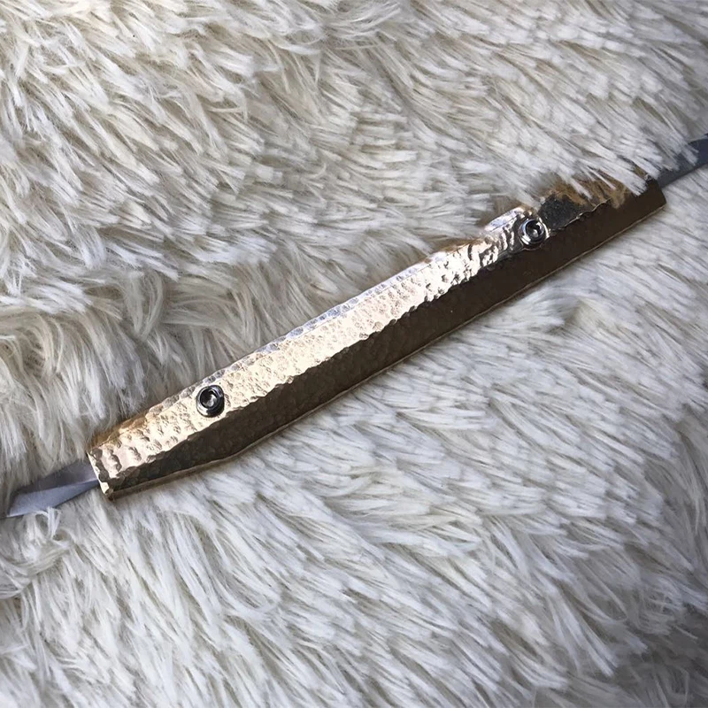 Кожаное ремесло D53/M390/RWL34 стальные ножи со скошенными краями молотковая латунная ручка нож для резьбы режущий инструмент «сделай сам»
Кожаное ремесло D53/M390/RWL34 стальные ножи со скошенными краями молотковая латунная ручка нож для резьбы режущий инструмент «сделай сам»