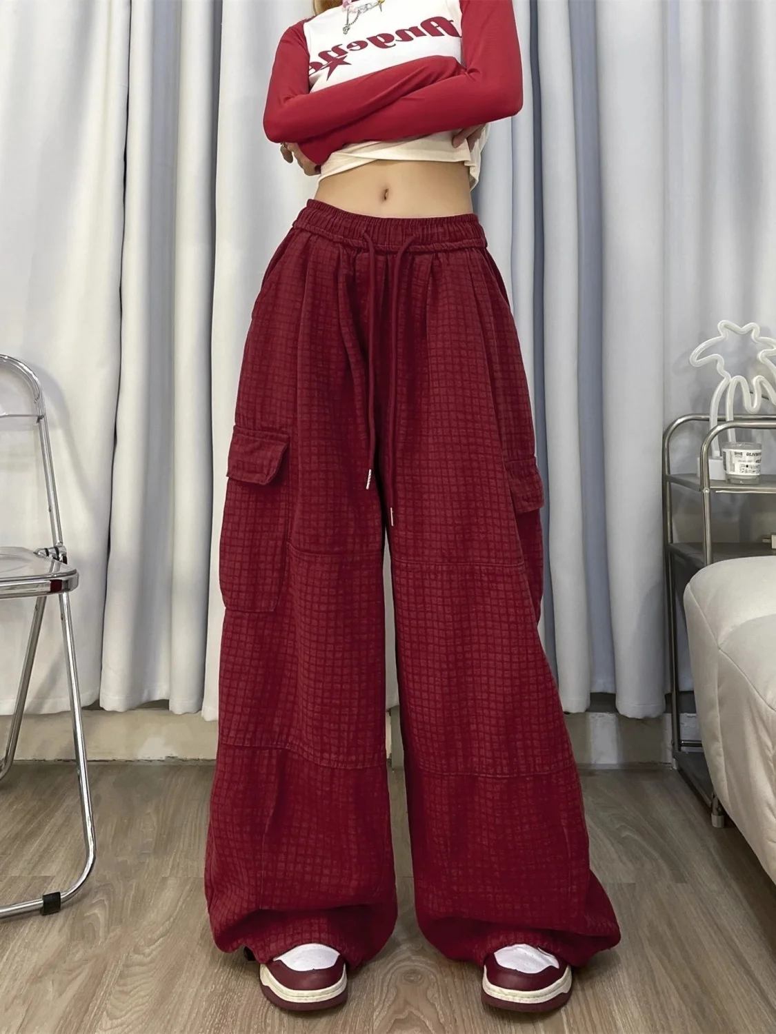 plus Size Women's Loose Casual Wide Leg Pants American Retro Workwear Style Spring High Waist Long Trousers for Heavy Girls
plus Size Women's Loose Casual Wide Leg Pants American Retro Workwear Style Spring High Waist Long Trousers for Heavy Girls