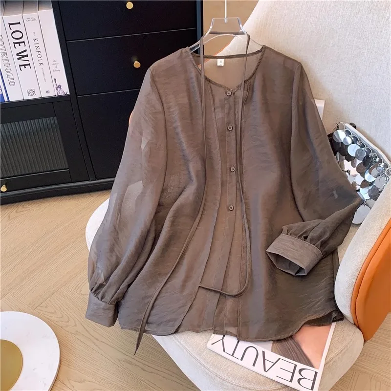 SuperAen 2025 European Sunscreen Clothes Shirts Women's Summer Oversize Cardigan Medium and Long Shirt Top
SuperAen 2025 European Sunscreen Clothes Shirts Women's Summer Oversize Cardigan Medium and Long Shirt Top