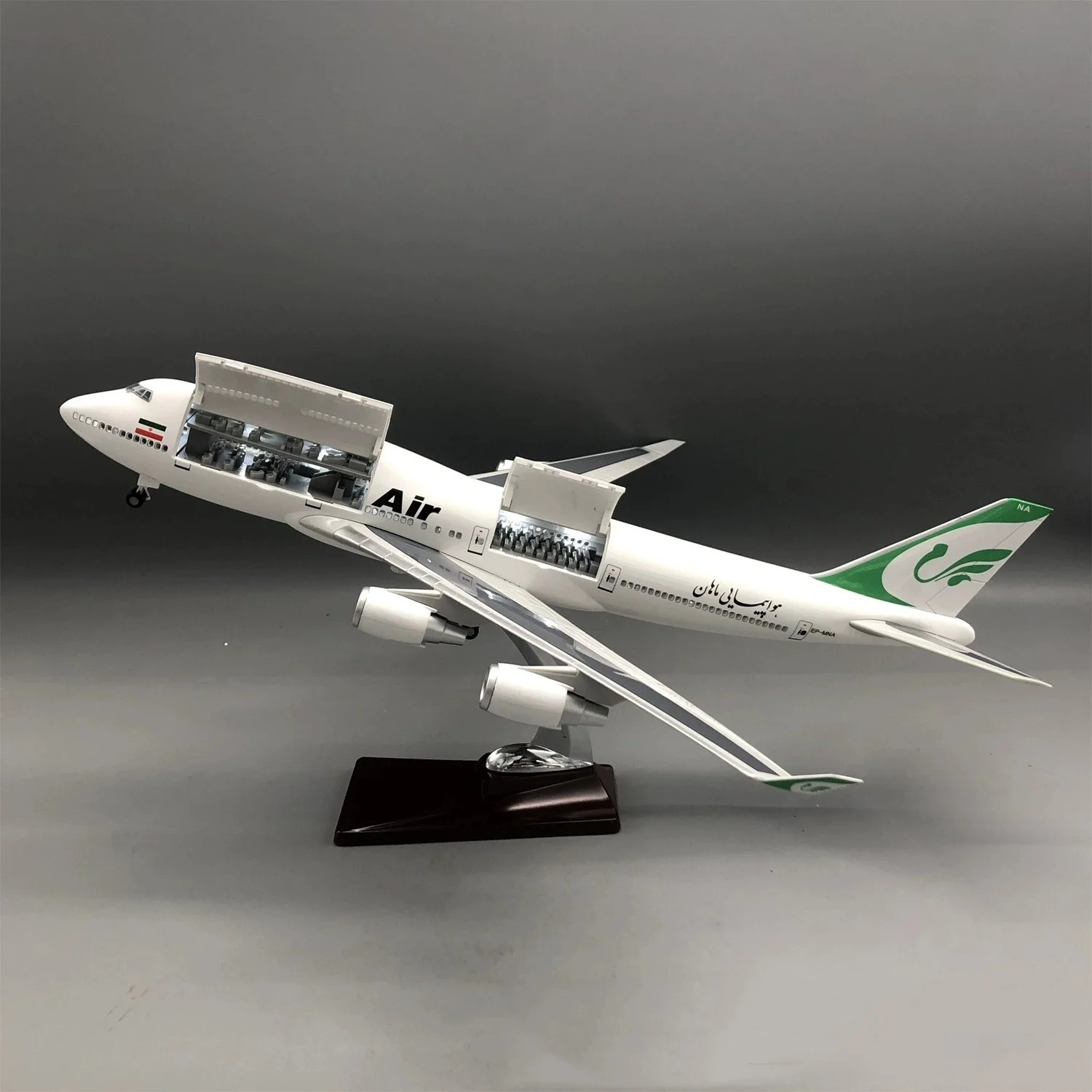 New Diecast 1:150 Scale Airplanes 47cm Mahan Airways B747-400 Resin Plane Model With LED Light Opened Cabin Door Hobby Souvenir
New Diecast 1:150 Scale Airplanes 47cm Mahan Airways B747-400 Resin Plane Model With LED Light Opened Cabin Door Hobby Souvenir