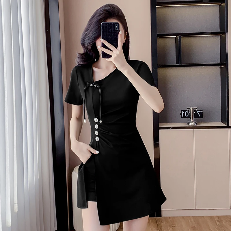 Elegant Black Chinese Style Dress Pants Set Women Slim Fit Cheongsam Two Piece Outfit Sexy Qipao Suit Summer 2025 Fashion
Elegant Black Chinese Style Dress Pants Set Women Slim Fit Cheongsam Two Piece Outfit Sexy Qipao Suit Summer 2025 Fashion