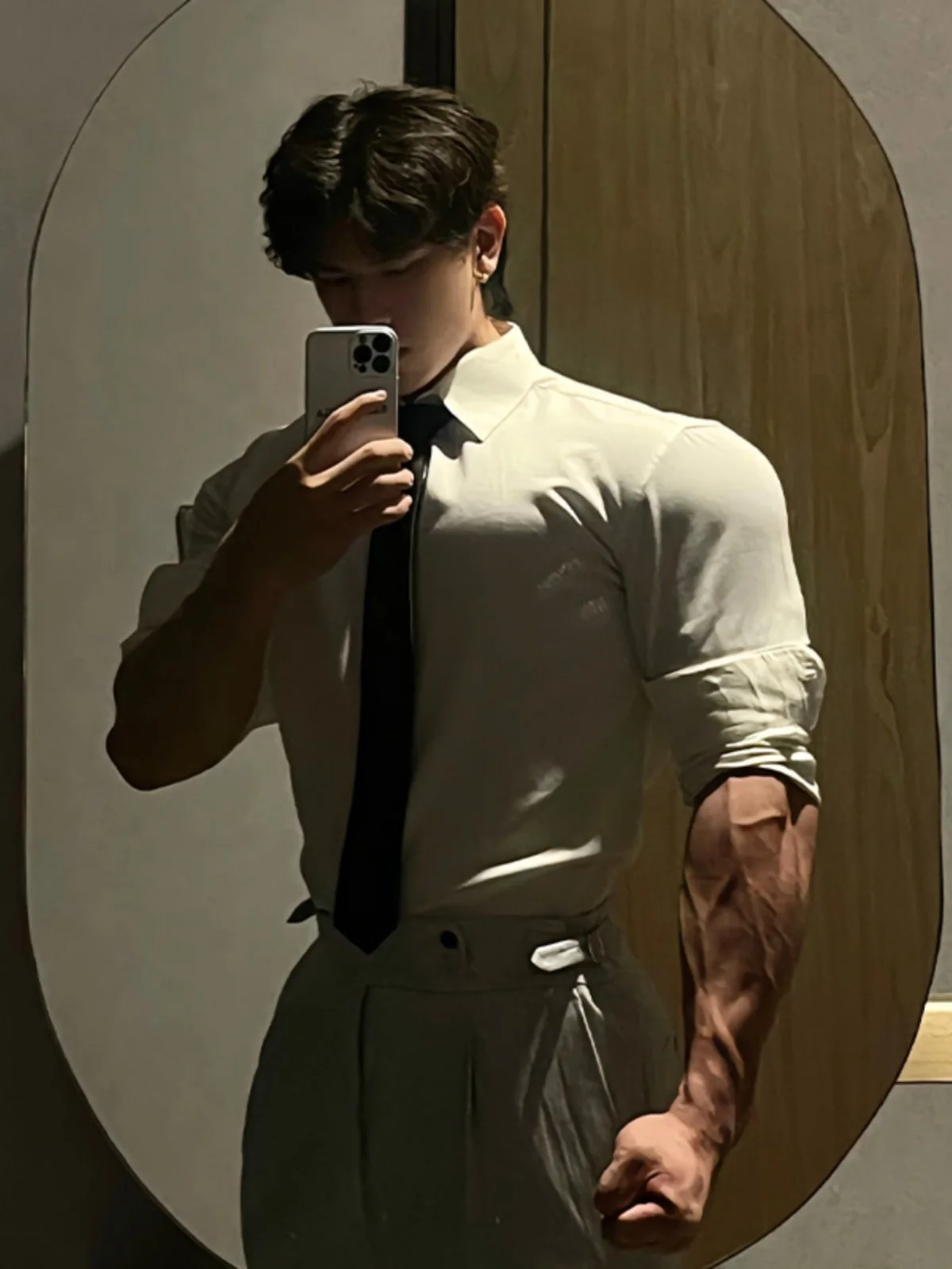 Neapolitan Italian Sle Men's irt Summer Spor Haome High-End Feeling Fitn Muscle ow Long Sve Thin Outerwear
Neapolitan Italian Sle Men's irt Summer Spor Haome High-End Feeling Fitn Muscle ow Long Sve Thin Outerwear