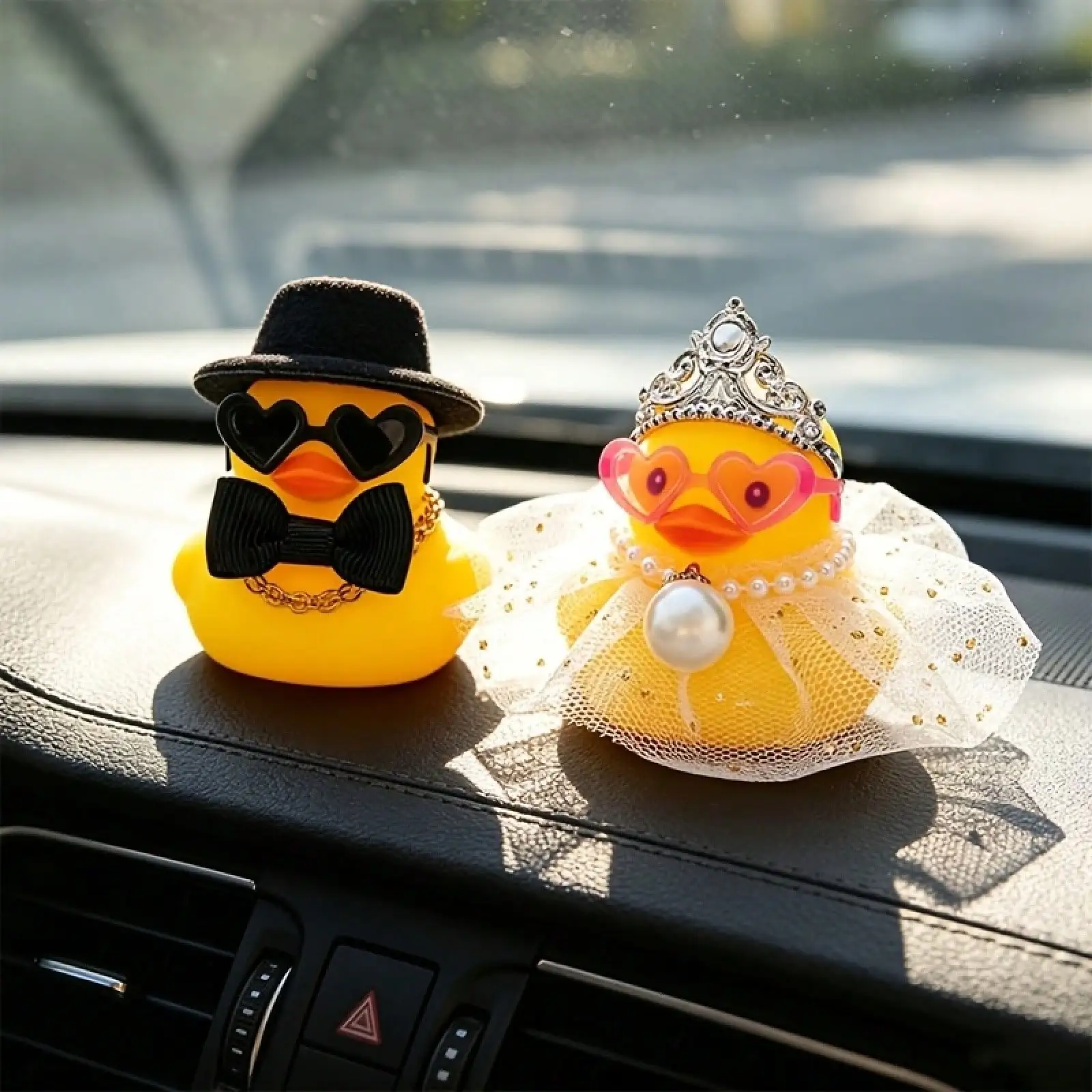 2-piece wedding couple duck ornament set, featuring heart-shaped glasses, veils, and top hats - bride and groom design, non-slip and adjustable, suitable for car dashboards/arches/table centerpieces, perfect for anniversaries and holiday gifts
2-piece wedding couple duck ornament set, featuring heart-shaped glasses, veils, and top hats - bride and groom design, non-slip and adjustable, suitable for car dashboards/arches/table centerpieces, perfect for anniversaries and holiday gifts