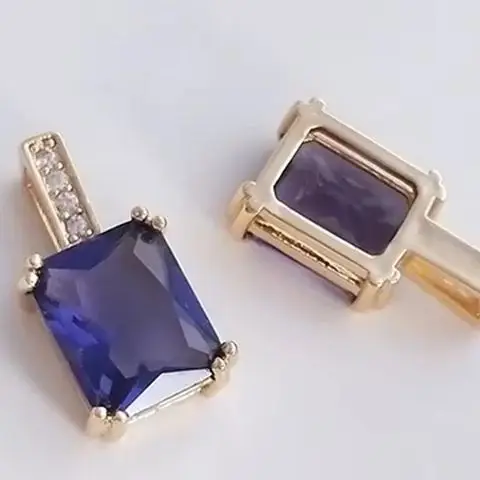 14K Real Gold Rectangular Zircon Pendant Fashion Pendant Necklace Pendant Handmade DIY Charm K229
14K Real Gold Rectangular Zircon Pendant Fashion Pendant Necklace Pendant Handmade DIY Charm K229