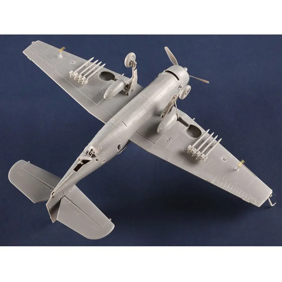Hobby Boss 87275 Комплект модели для сборки штурмовика масштаб 1/72 США TBF-1C Мститель Торпеда
Hobby Boss 87275 Комплект модели для сборки штурмовика масштаб 1/72 США TBF-1C Мститель Торпеда