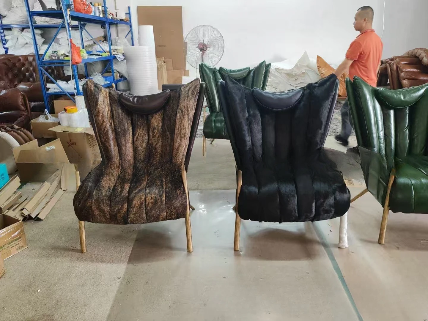 Pure black cow fur sofa chair American light luxury leisure chair forged wrought iron solid wood armrest
Pure black cow fur sofa chair American light luxury leisure chair forged wrought iron solid wood armrest