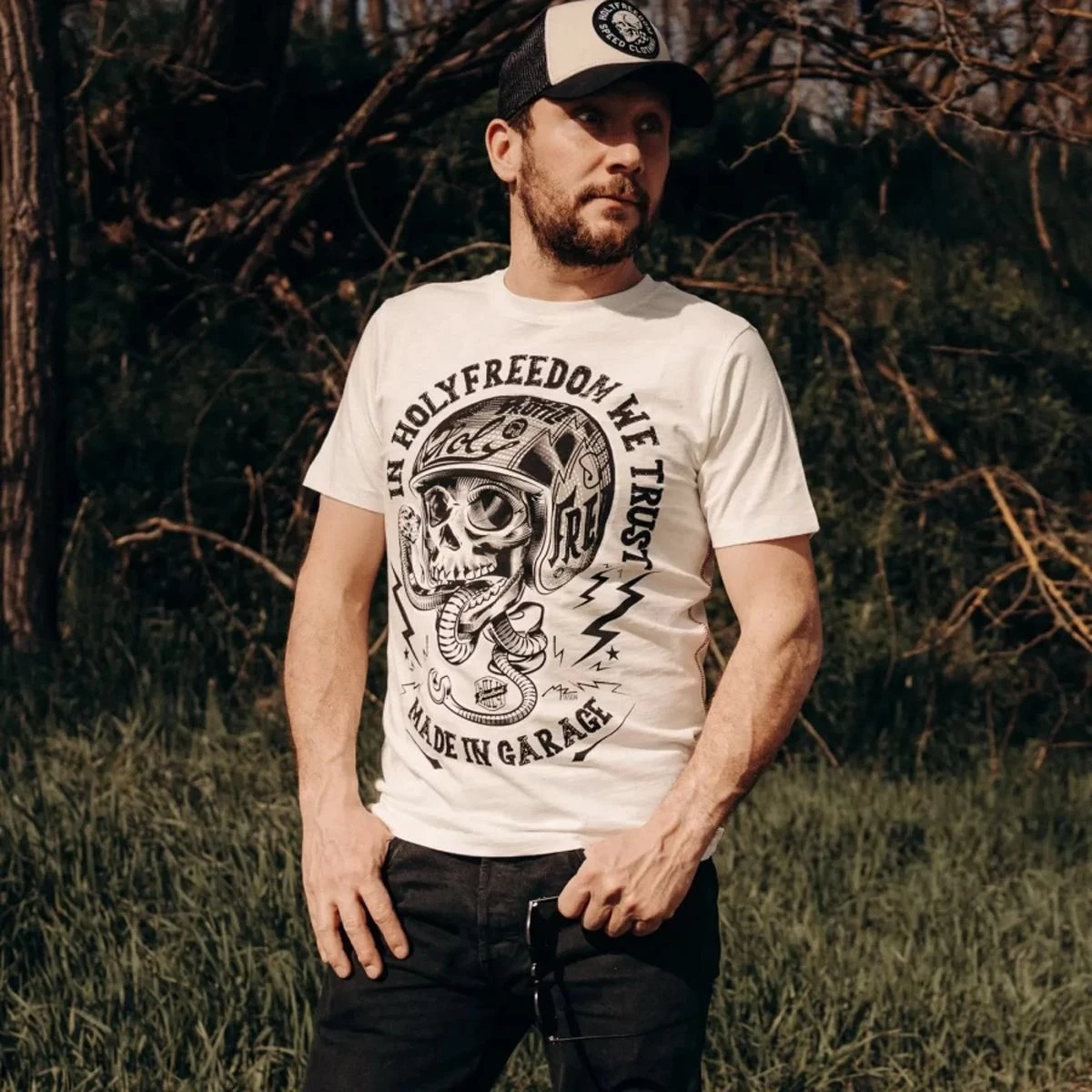 Лето 2022, роскошная брендовая футболка с графическим принтом, мужская и женская повседневная хлопковая футболка с короткими рукавами и круглым вырезом для мотоцикла
Лето 2022, роскошная брендовая футболка с графическим принтом, мужская и женская повседневная хлопковая футболка с короткими рукавами и круглым вырезом для мотоцикла