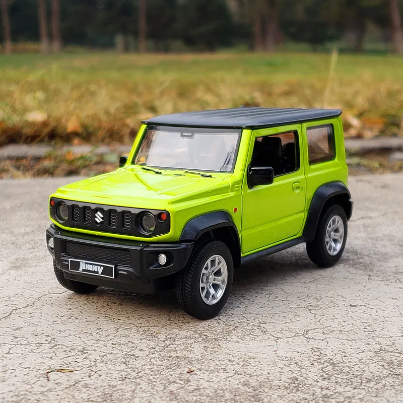 Модель автомобиля SUZUKI Jimny 1:26 из сплава, литая металлическая внедорожная машина, имитация звусветильник, коллекция игрушек для детей в подарок
Модель автомобиля SUZUKI Jimny 1:26 из сплава, литая металлическая внедорожная машина, имитация звусветильник, коллекция игрушек для детей в подарок