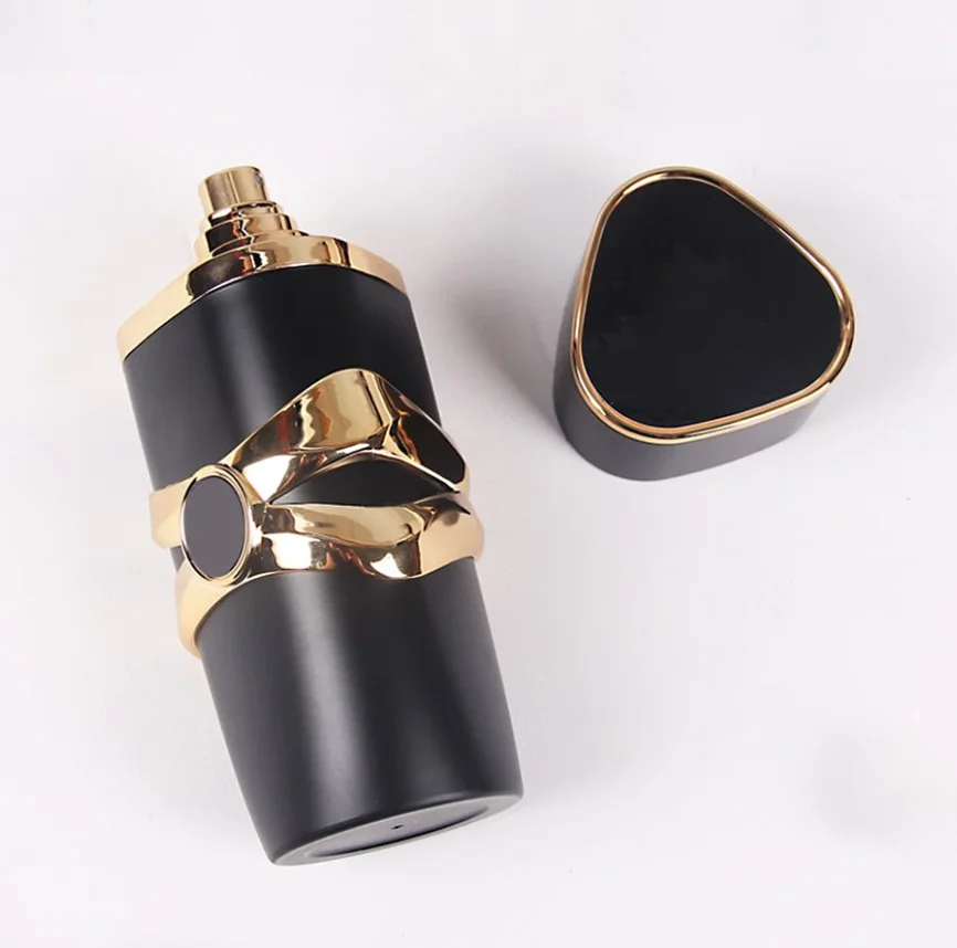 Pheromone Charm Unisex Perfume Mixed With Wood Light Perfume Lasting Fragrance Fresh Antiperspirant Couple Fragrance Spray 50ml
Pheromone Charm Unisex Perfume Mixed With Wood Light Perfume Lasting Fragrance Fresh Antiperspirant Couple Fragrance Spray 50ml