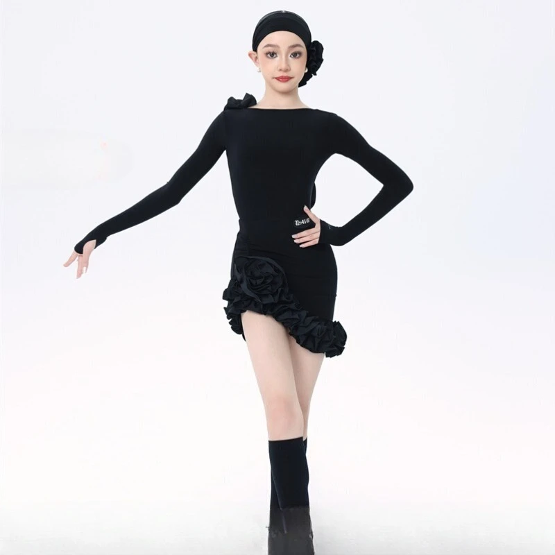UK Latin Kids Dance Set : Winter Elegant Muse Inspired Two-Piece Skirt Outfit, Viral Style ballroom dance costumes
UK Latin Kids Dance Set : Winter Elegant Muse Inspired Two-Piece Skirt Outfit, Viral Style ballroom dance costumes