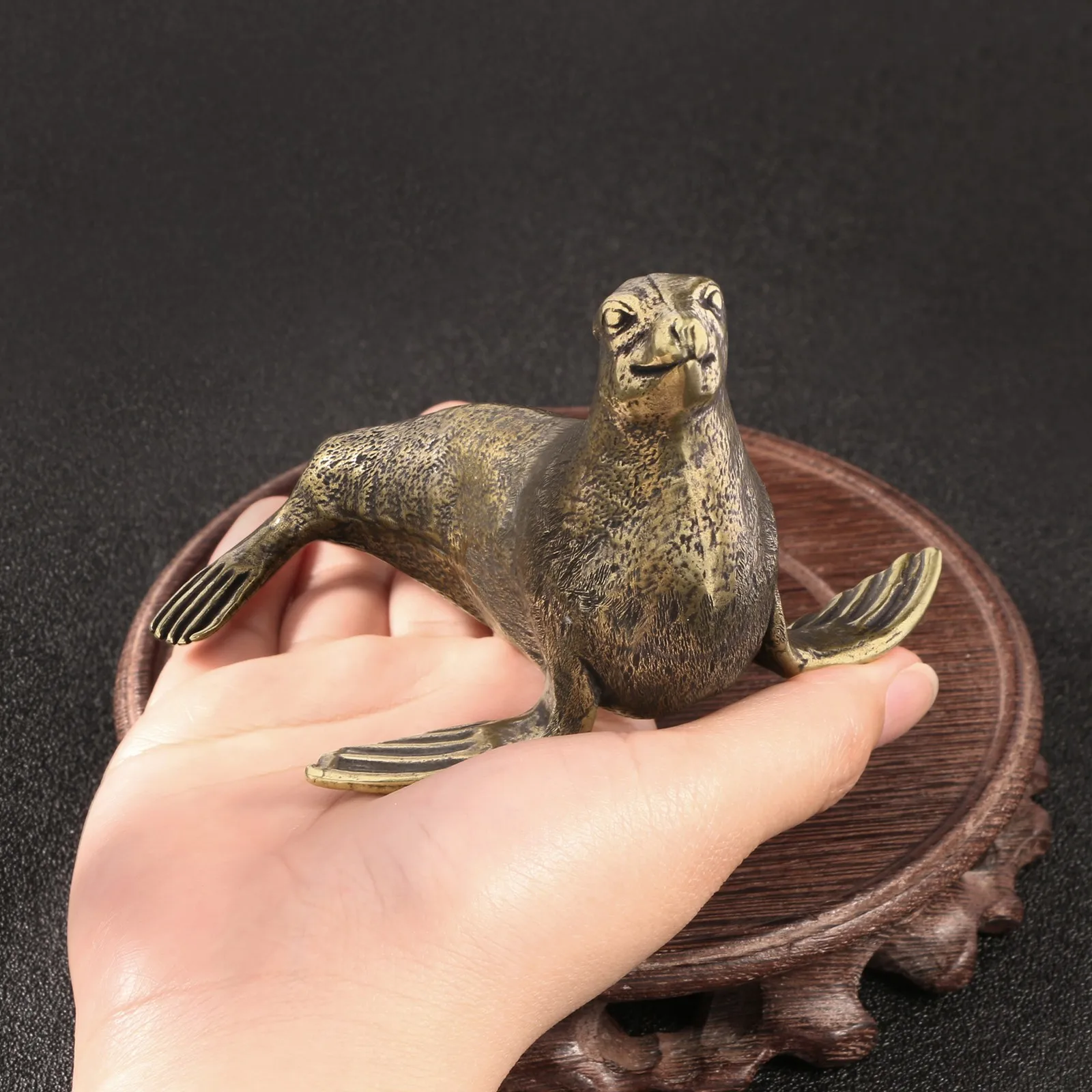 Brass Ocean Creature Figurine Chinese Style Home Decoration Collectible Gift Fengshui Decor Interior Ornament Collection Craft
Brass Ocean Creature Figurine Chinese Style Home Decoration Collectible Gift Fengshui Decor Interior Ornament Collection Craft