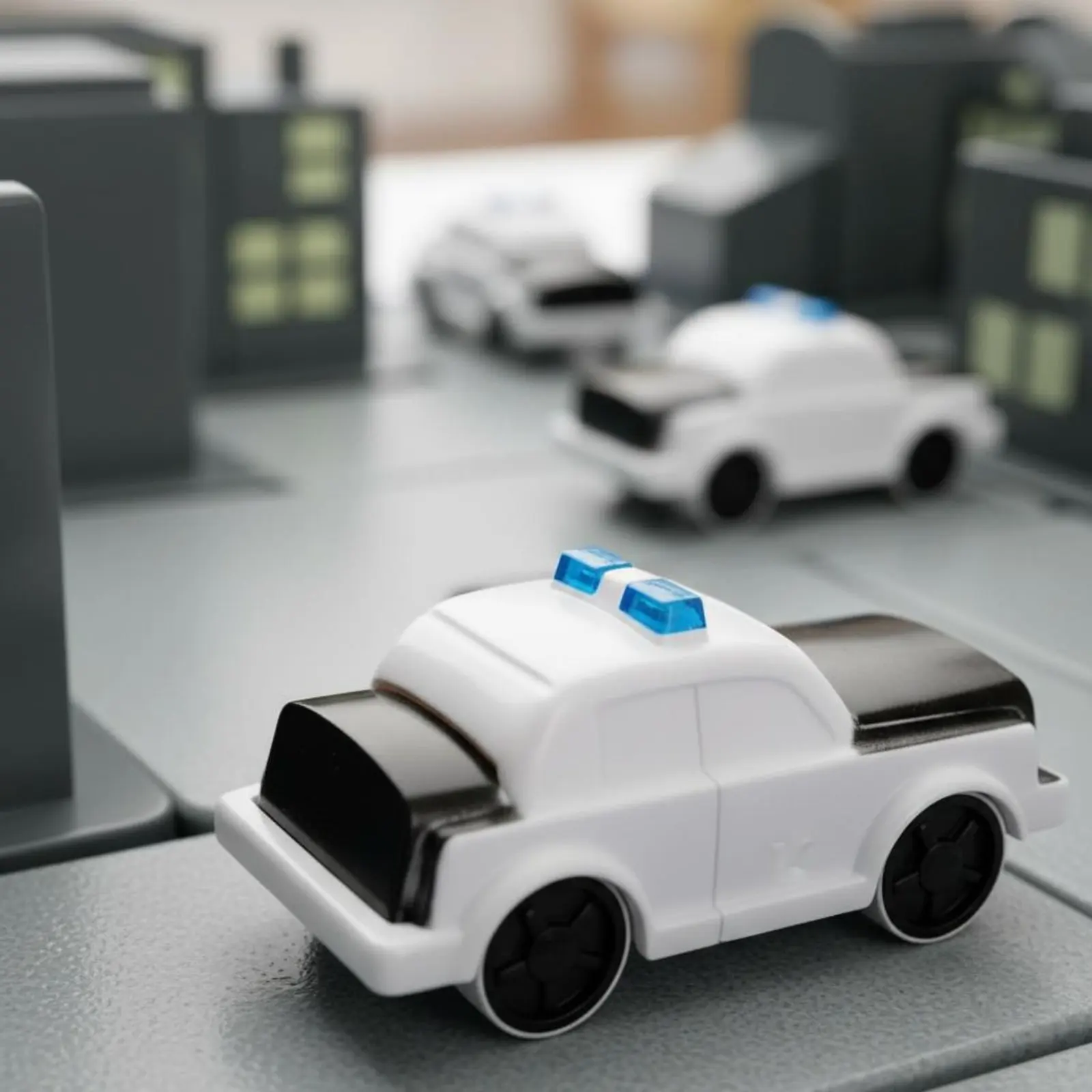 Police Chase Brainteaser Educational Escape Task Game Story Brainteaser Game Analytical Thinking Problem Solving for 3+
Police Chase Brainteaser Educational Escape Task Game Story Brainteaser Game Analytical Thinking Problem Solving for 3+