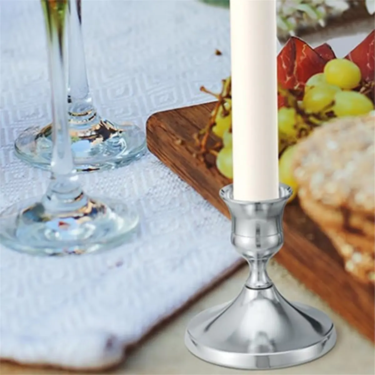 Набор винтажных серебряных подсвечников, 6 шт., для элегантных центральных украшений стола, домашнего декора, свадеб
Набор винтажных серебряных подсвечников, 6 шт., для элегантных центральных украшений стола, домашнего декора, свадеб