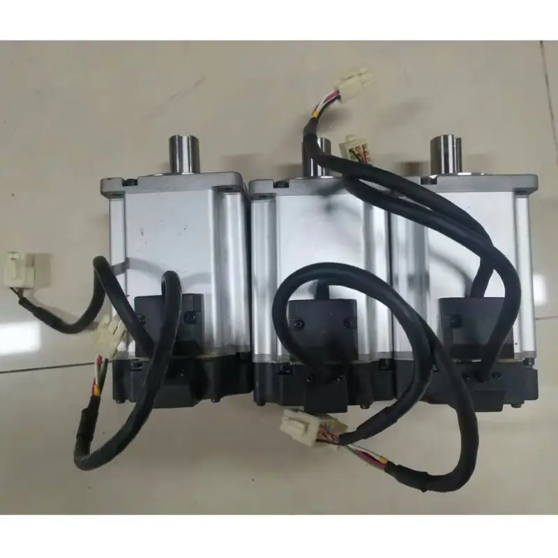 Second hand MHMD082S1S 750W absolute value servo motor test OK, fast delivery 
Second hand MHMD082S1S 750W absolute value servo motor test OK, fast delivery