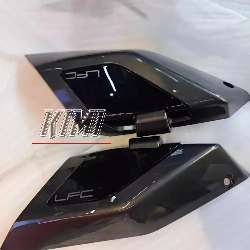 For BENDA LFC700 700 LFC 21-24 Motorcycle Spotlights Fuel Tank Left and Right Spotlights Aircraft Lights Original Accessories
For BENDA LFC700 700 LFC 21-24 Motorcycle Spotlights Fuel Tank Left and Right Spotlights Aircraft Lights Original Accessories