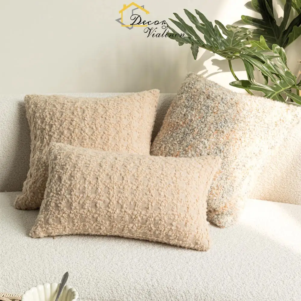 Apricot colored wool circle cushion cover, French cream style living room sofa cushion cover, small fragrant style coarse flower
Apricot colored wool circle cushion cover, French cream style living room sofa cushion cover, small fragrant style coarse flower