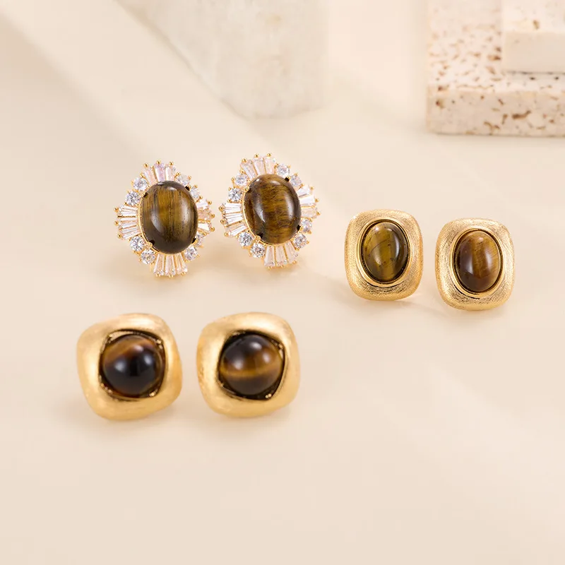 Autumn and Winter Leopard Print Round Bead Zircon Inlaid Earrings for Women Vintage Temperament Niche Fashion High-end E
Autumn and Winter Leopard Print Round Bead Zircon Inlaid Earrings for Women Vintage Temperament Niche Fashion High-end E