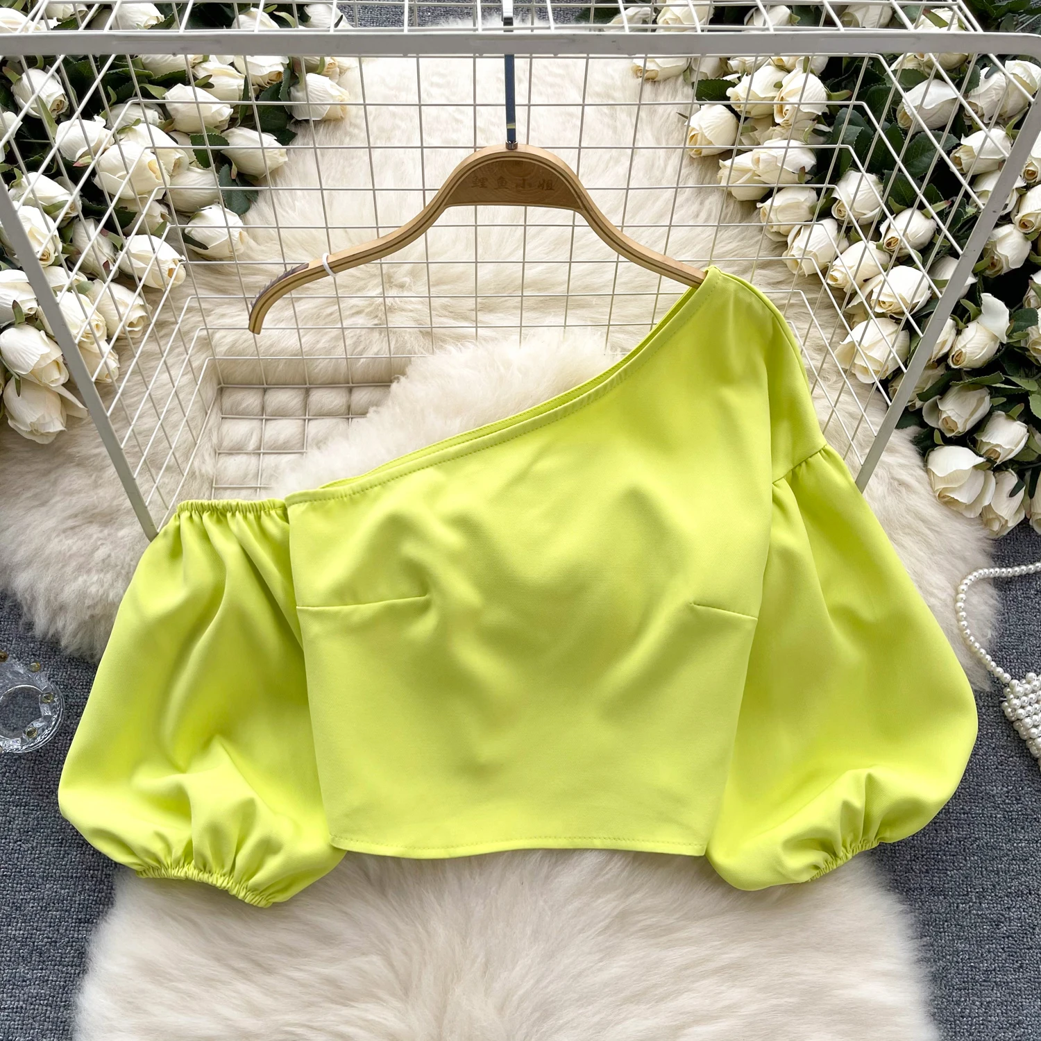 Vintage Elegant Solid Skew Collar Off Shoulder puff sleeve Blouse Fashion Shirt Casual Chic Top Fairy Summer Women
Vintage Elegant Solid Skew Collar Off Shoulder puff sleeve Blouse Fashion Shirt Casual Chic Top Fairy Summer Women