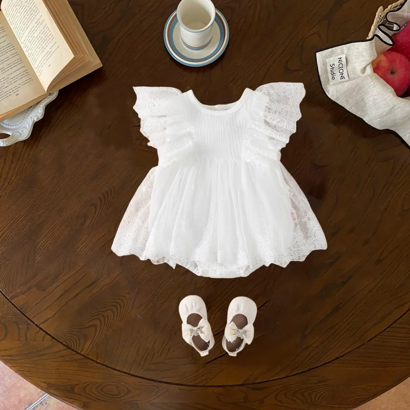 2025 Summer New Baby Girls Clothes Ruffle Sleeve White One Piece Lace Skirt Style Bodysuit
2025 Summer New Baby Girls Clothes Ruffle Sleeve White One Piece Lace Skirt Style Bodysuit
