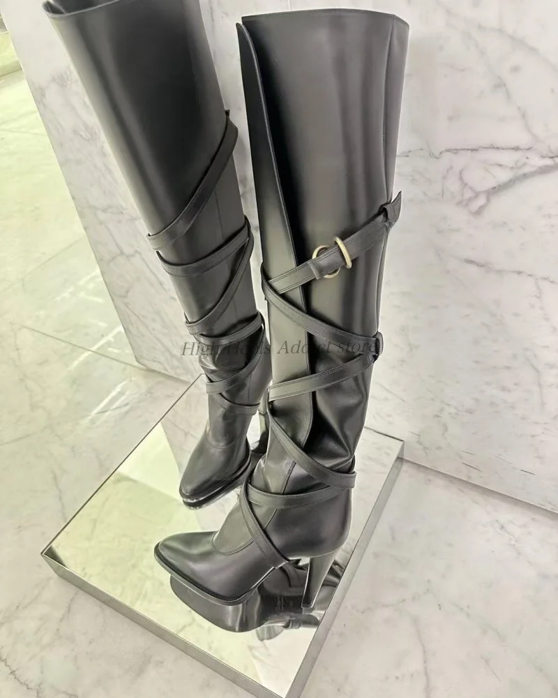 Black/Brown suede straps leather thigh high boots women's luxury designer high heels winter soft sexy long boot party shoes
Black/Brown suede straps leather thigh high boots women's luxury designer high heels winter soft sexy long boot party shoes