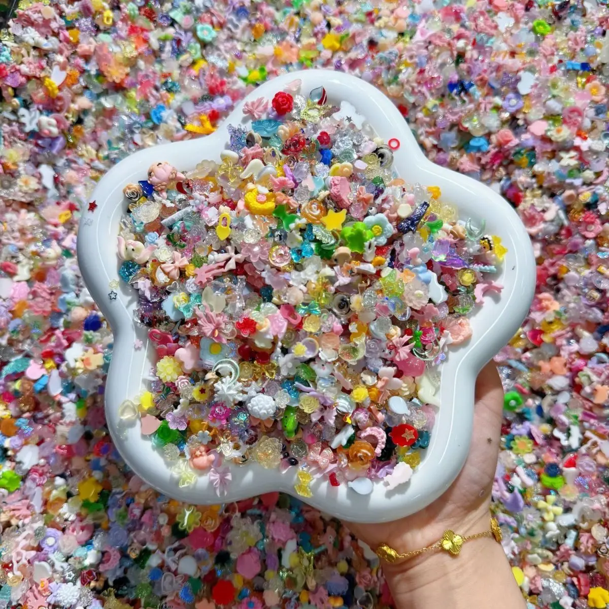 20g Per Pack Mixed Resin Charms Flatback Cabochons Random Flower Animal Rhinestone Beads DIY Nail Art Phone Case Decorations
20g Per Pack Mixed Resin Charms Flatback Cabochons Random Flower Animal Rhinestone Beads DIY Nail Art Phone Case Decorations