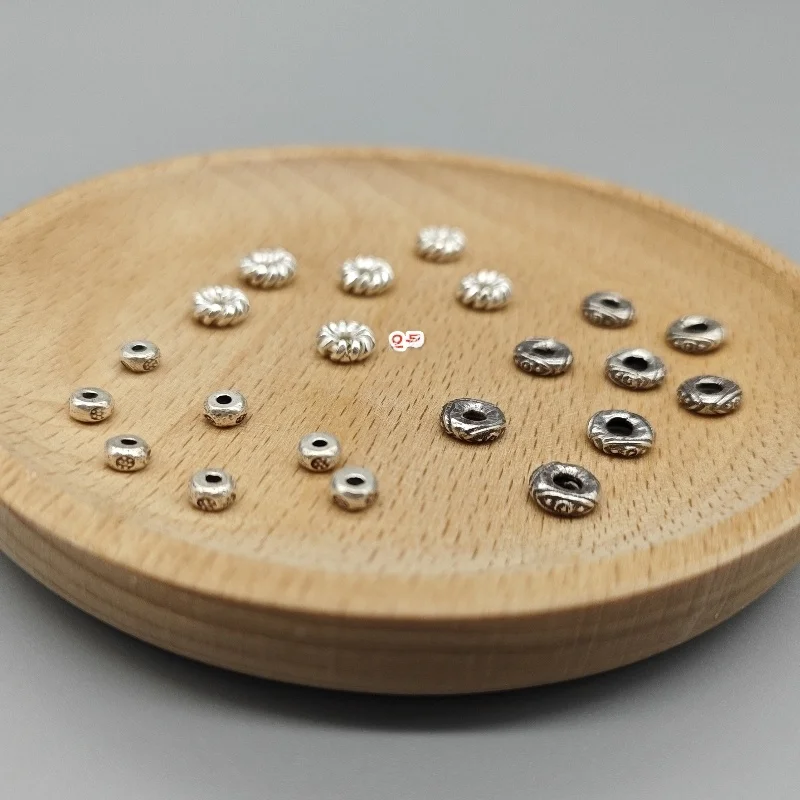 Серебряные аксессуары ручной работы: плоские бусины из чистого серебра с узором, бусины для самостоятельного изготовления украшений, модные аксессуары
Серебряные аксессуары ручной работы: плоские бусины из чистого серебра с узором, бусины для самостоятельного изготовления украшений, модные аксессуары