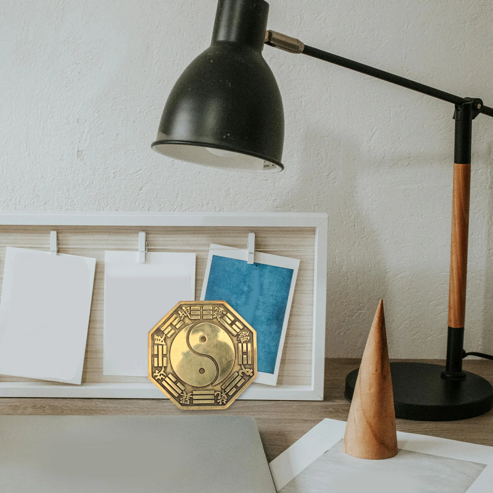 Bagua Mirror Home Decor Vintage Ornaments Handheld Pocket Copper Feng Shui Symbol Fortune Wedding Travel
Bagua Mirror Home Decor Vintage Ornaments Handheld Pocket Copper Feng Shui Symbol Fortune Wedding Travel
