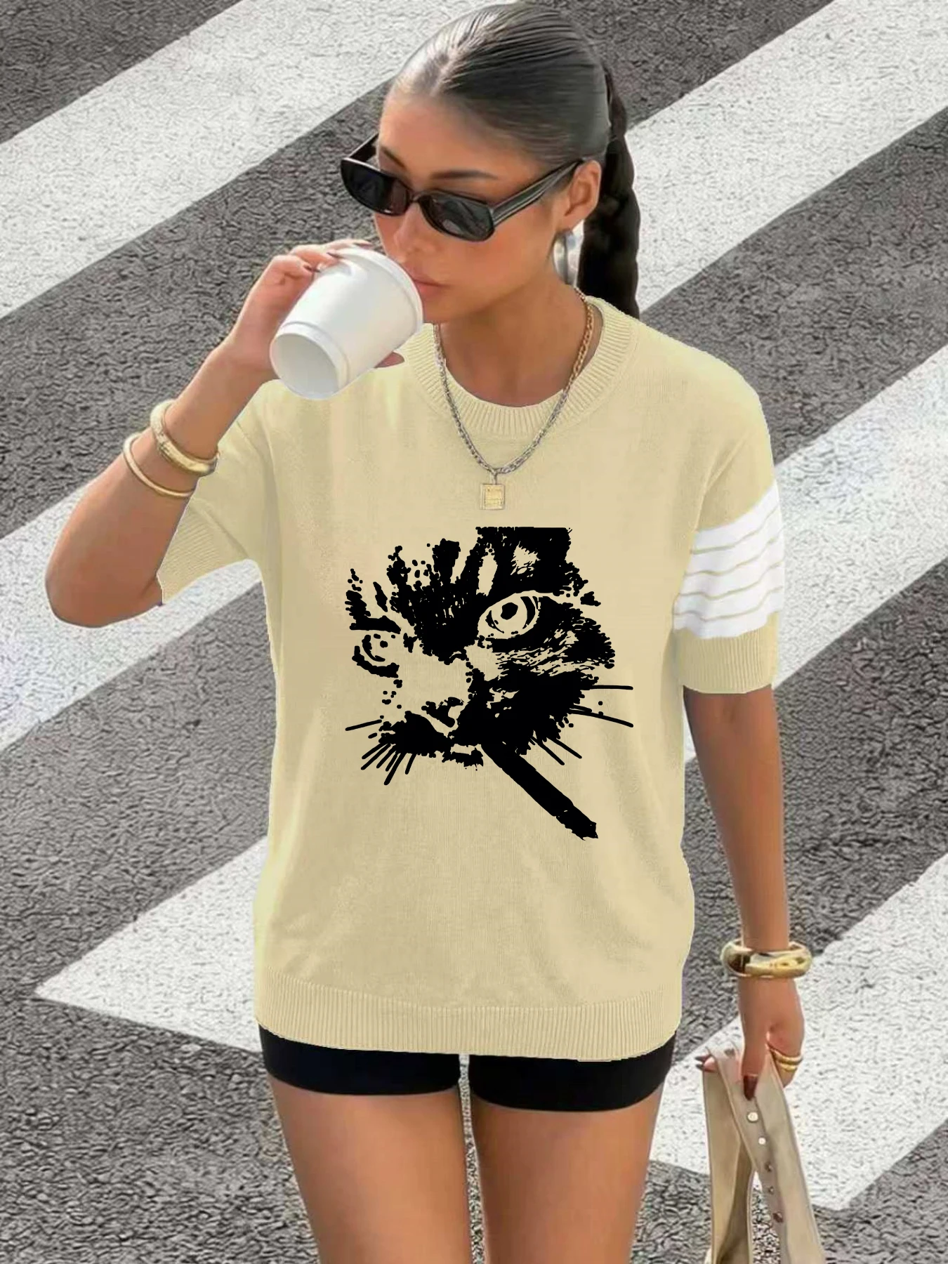 Retro Cat Graphic Striped Knit Short Sleeve T-Shirt Women Casual Tops
Retro Cat Graphic Striped Knit Short Sleeve T-Shirt Women Casual Tops