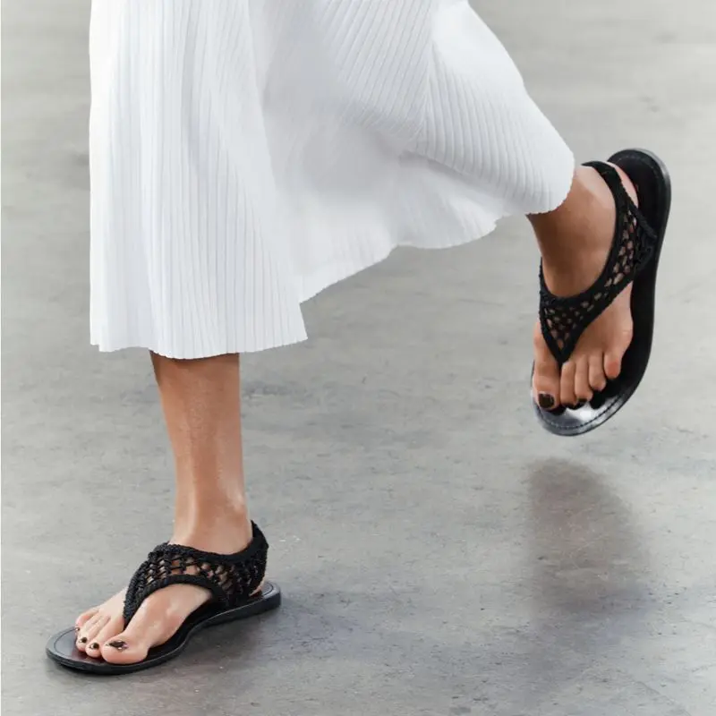 Pinch Toe Flat Sandals 2024 Summer New Black Mesh Fabric Outwear Casual Versatile Fashion Sandals
Pinch Toe Flat Sandals 2024 Summer New Black Mesh Fabric Outwear Casual Versatile Fashion Sandals