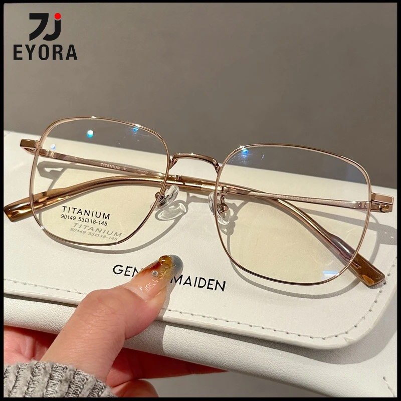 Очки для чтения EYORA Ultralight Luxury Titan для женщин, фотохромные, с защитой от синего света, оптические линзы с диоптриями
Очки для чтения EYORA Ultralight Luxury Titan для женщин, фотохромные, с защитой от синего света, оптические линзы с диоптриями