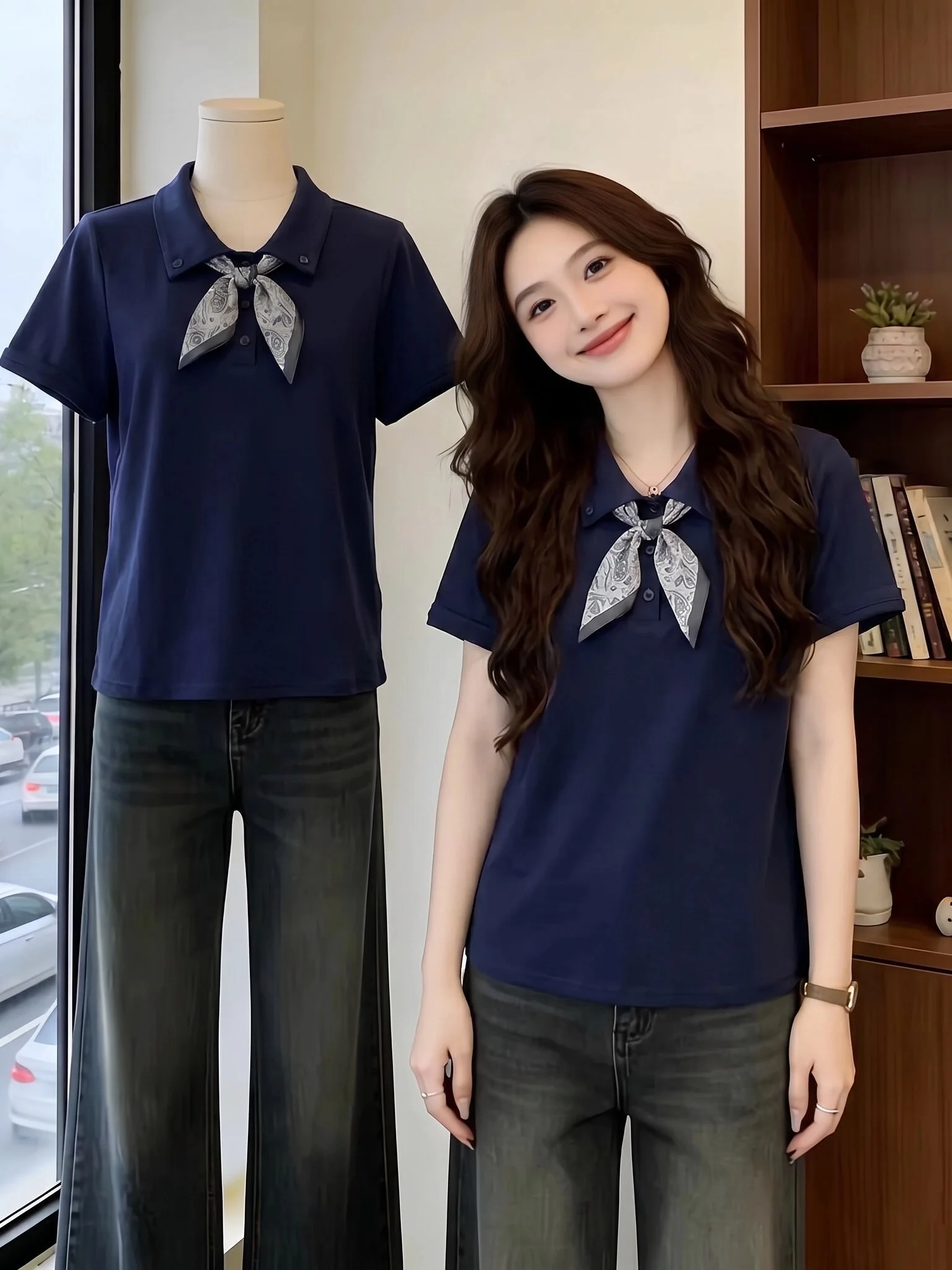 Dark Blue Neck Short Sleeve T-Shirt Women's Summer New Style plus Size Fashionable Age-Defying Silk Scarf Top Commute Wind
Dark Blue Neck Short Sleeve T-Shirt Women's Summer New Style plus Size Fashionable Age-Defying Silk Scarf Top Commute Wind