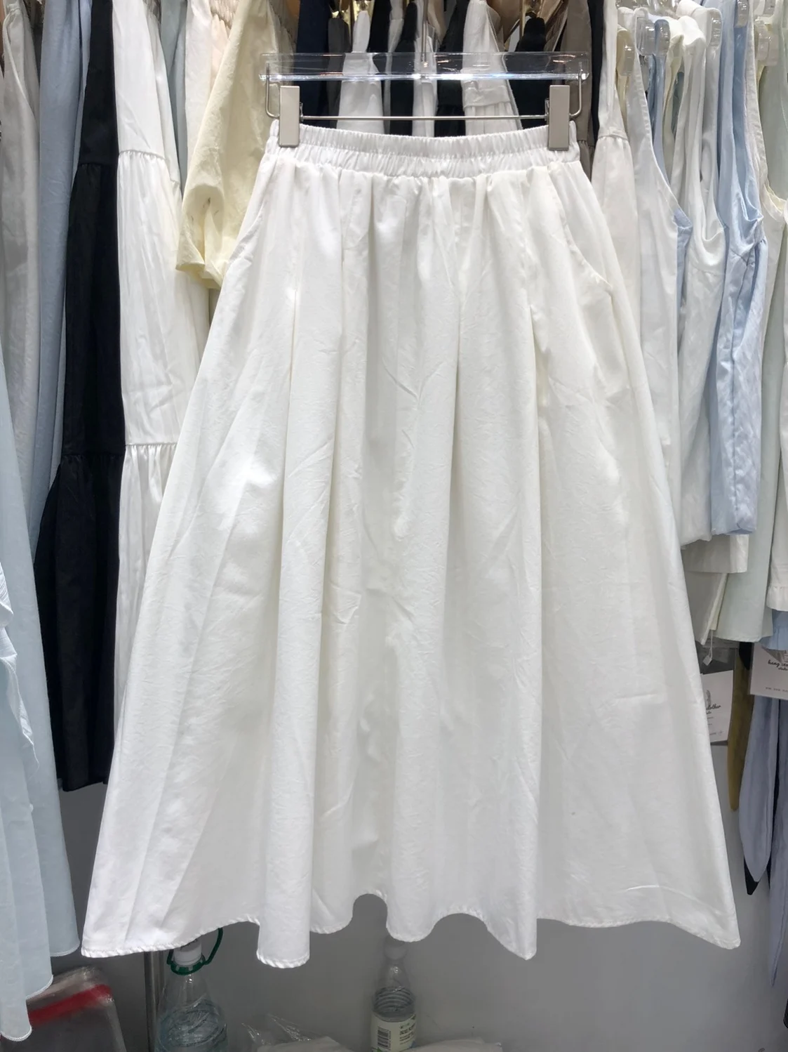 Casual Loose Women's Midi Skirt Spring Summer 2026 Pleated A-Line Umbrella Skirt Artistic Style Elastic Waist Polyester Fiber
Casual Loose Women's Midi Skirt Spring Summer 2026 Pleated A-Line Umbrella Skirt Artistic Style Elastic Waist Polyester Fiber