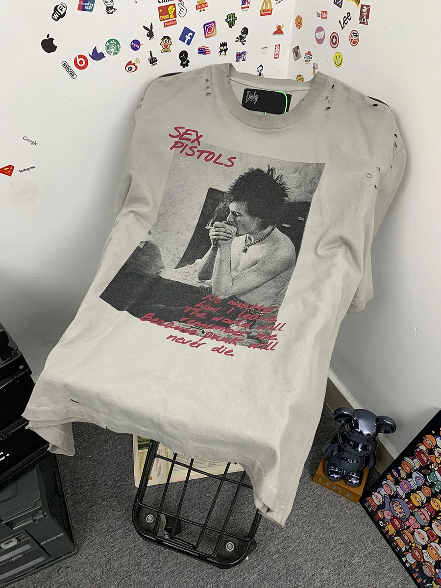 Heavyweight Punk Rock Loose Short Sleeve T-Shirt Men Women Vintage Worn Hole Print Casual Cotton Breathable Summer Top
Heavyweight Punk Rock Loose Short Sleeve T-Shirt Men Women Vintage Worn Hole Print Casual Cotton Breathable Summer Top