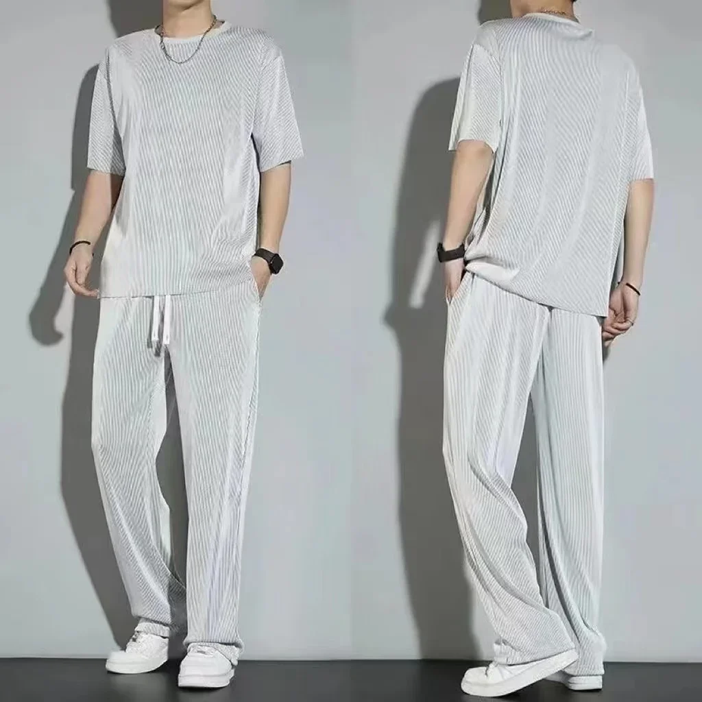 Pop Men's Wrinkled Ice Silk Sports Set Summer New Short Sleeved Long Pants Two Piece Set Fashionable, Breathable, And Cool 3
Pop Men's Wrinkled Ice Silk Sports Set Summer New Short Sleeved Long Pants Two Piece Set Fashionable, Breathable, And Cool 3