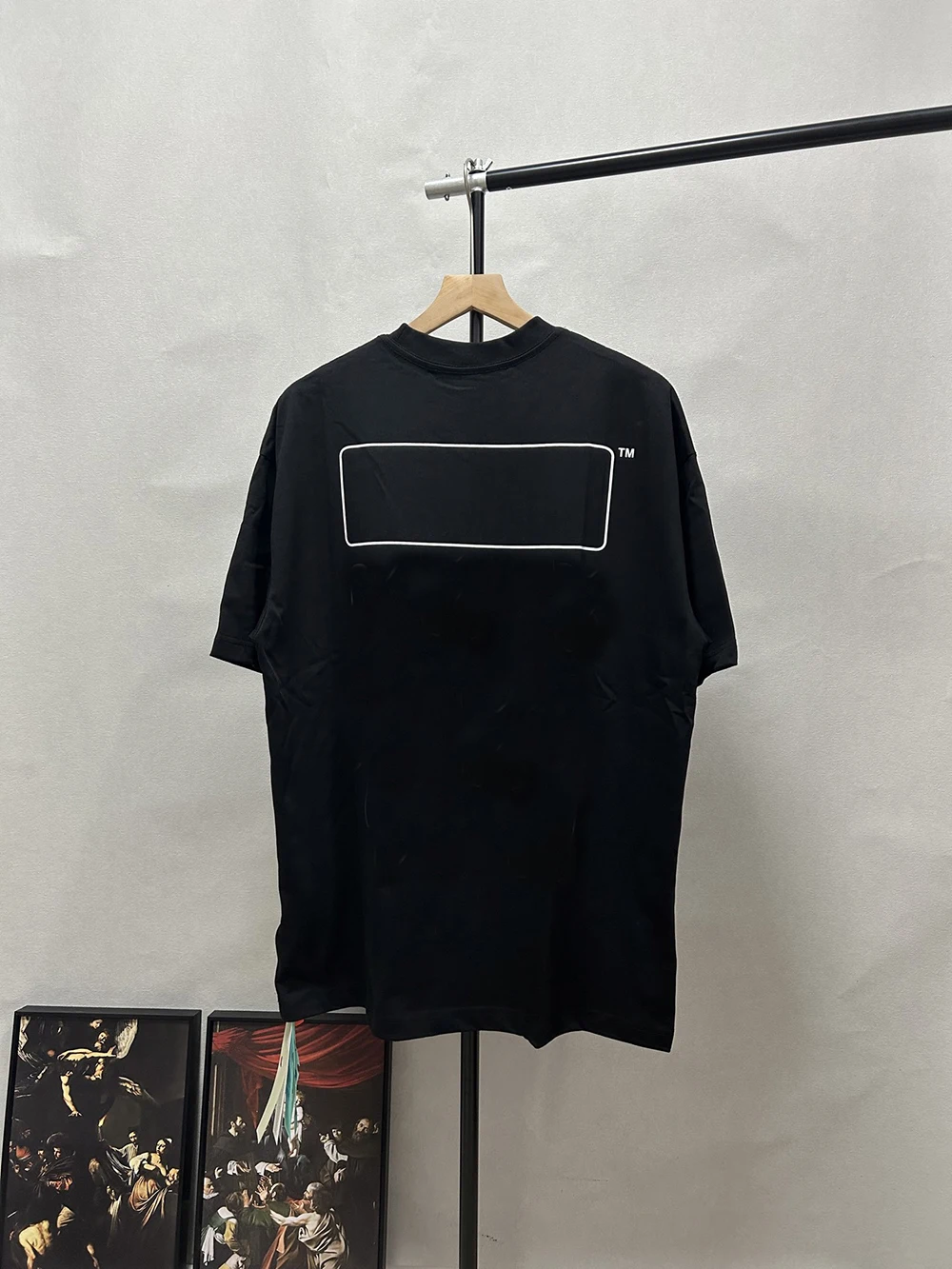 Новая летняя футболка, белые футболки, простые волнистые линии, футболки с логотипом, мужские винтажные футболки высокого качества из плотного хлопка с коротким рукавом
Новая летняя футболка, белые футболки, простые волнистые линии, футболки с логотипом, мужские винтажные футболки высокого качества из плотного хлопка с коротким рукавом