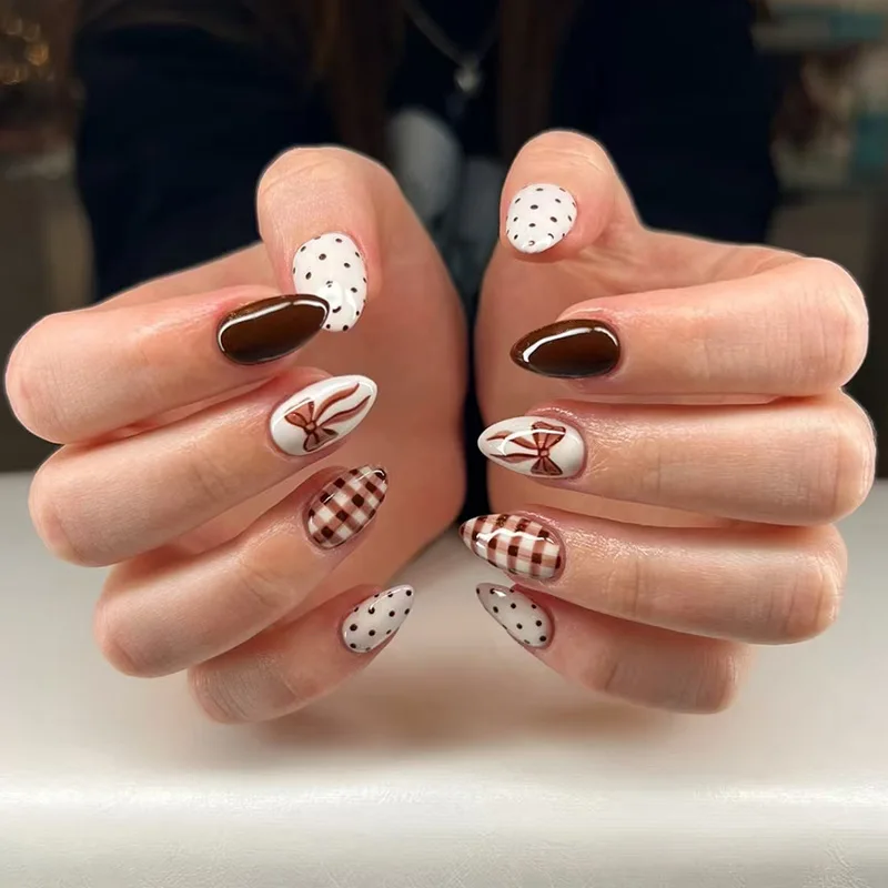 24Pcs Brown Bow Plaid Design Fake Nails Press on Polka Dot Detachable Full Cover False Nails Mid-length Almond Manicure Tips Art
24Pcs Brown Bow Plaid Design Fake Nails Press on Polka Dot Detachable Full Cover False Nails Mid-length Almond Manicure Tips Art