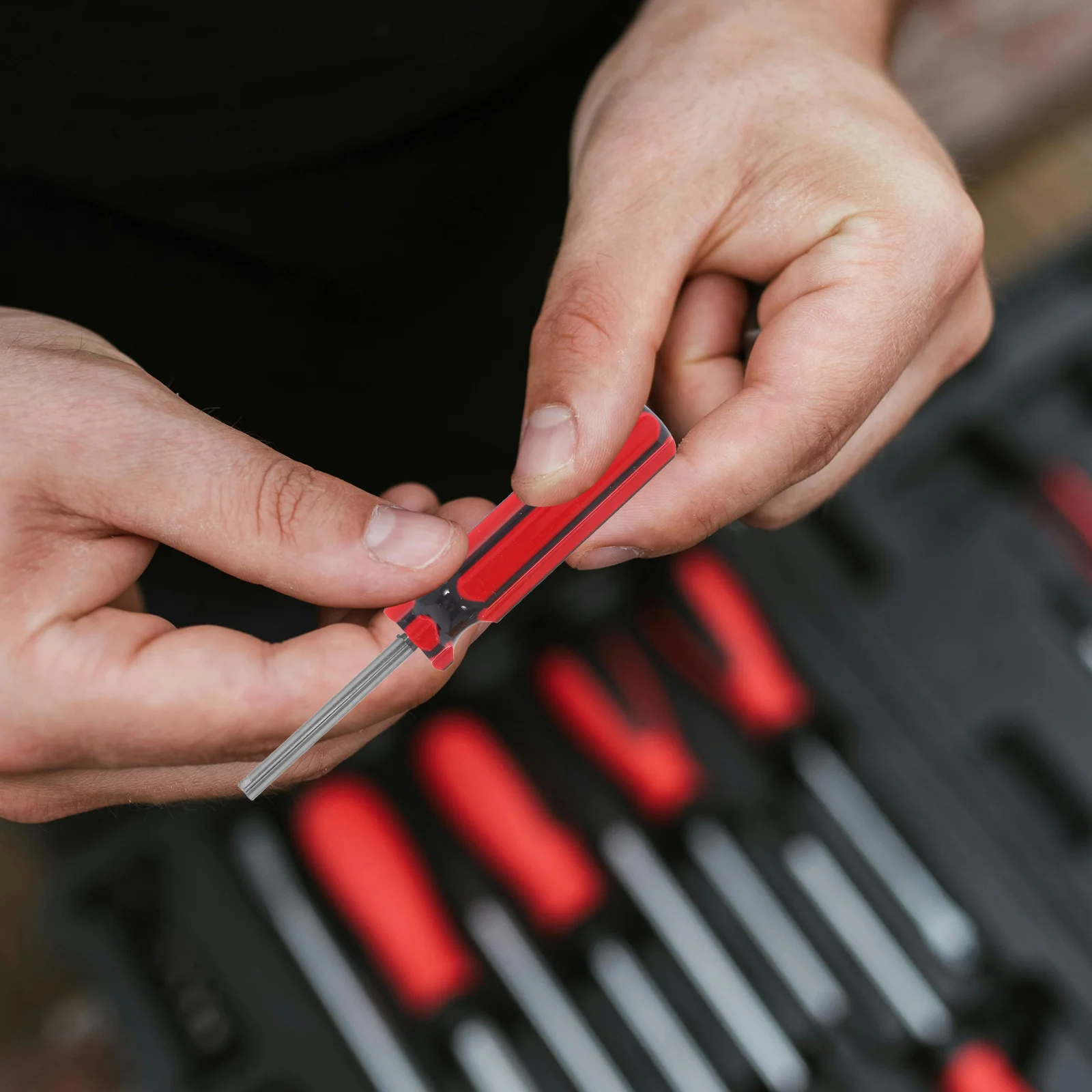 6Pcs Tire Valve Core Tool Set Durable Valve Stem Core Remover Installer Repair Kit for Car Motorcycle Bicycle Automotive Tools
6Pcs Tire Valve Core Tool Set Durable Valve Stem Core Remover Installer Repair Kit for Car Motorcycle Bicycle Automotive Tools