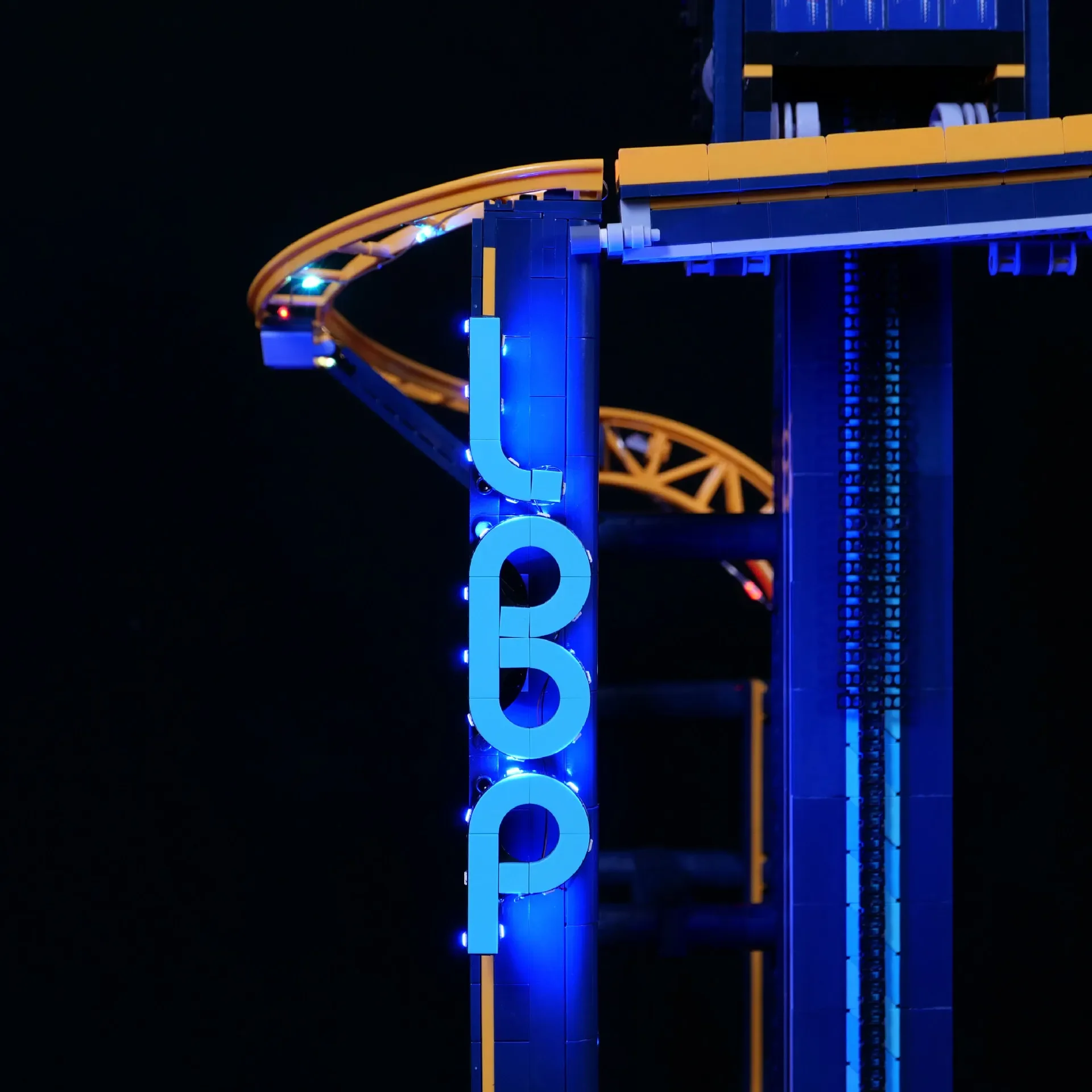 LED Light Kit for LEGO Loop Coaster 10303 Not Included Building Blocks
LED Light Kit for LEGO Loop Coaster 10303 Not Included Building Blocks